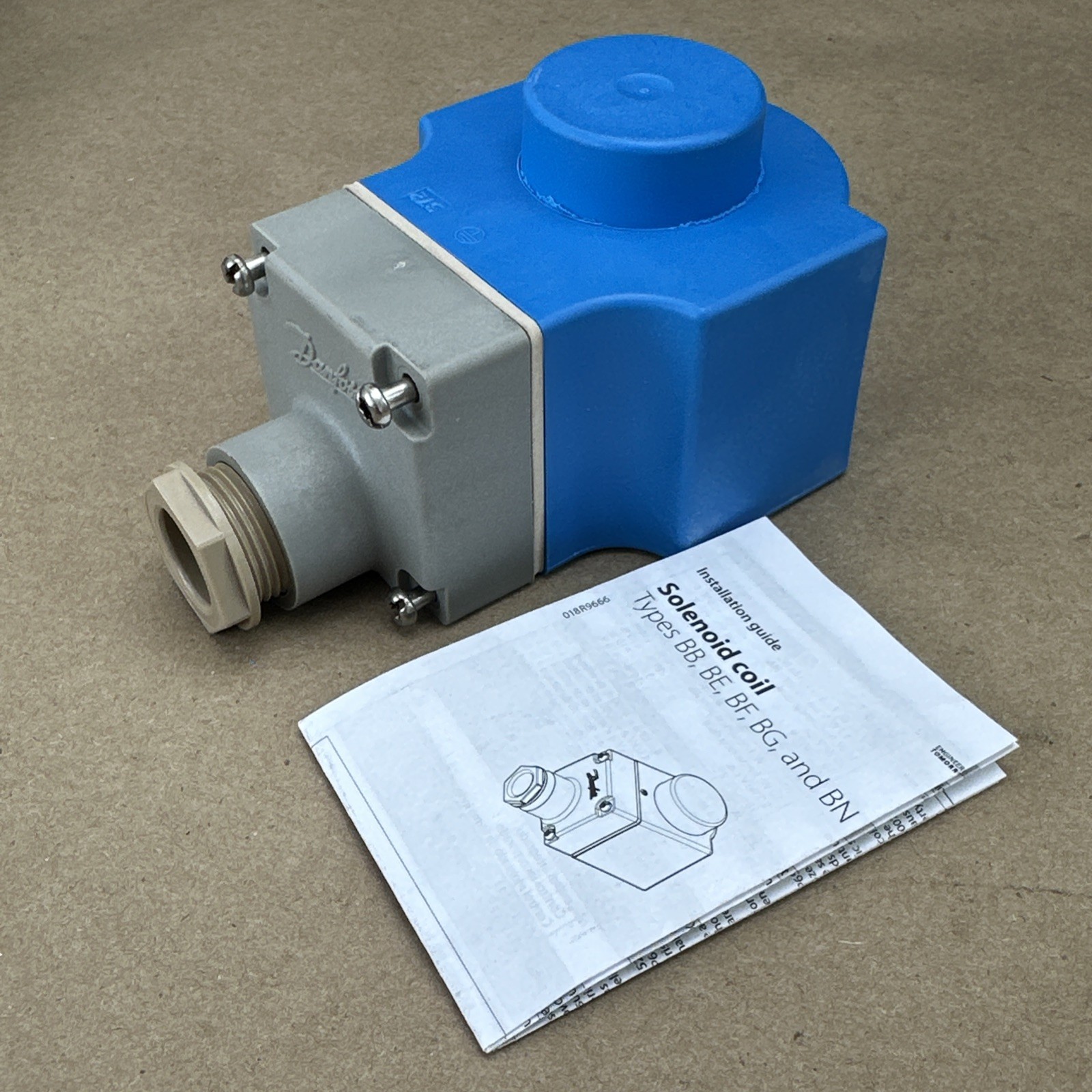 Danfoss 018F6813 Solenoid Coil 110V 60Hz 16W For Connection Box IP67 – BRAND NEW