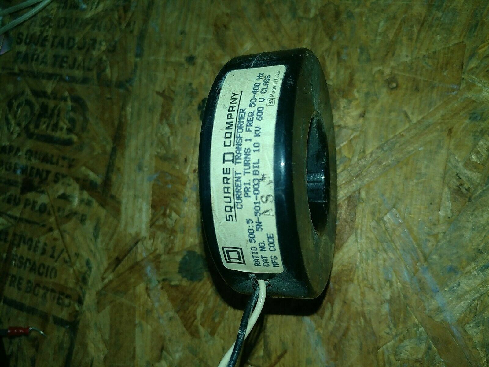 Square D 5N-501-003 Current Transformer 500:5 600V 10KV BIL 50-400Hz Industrial