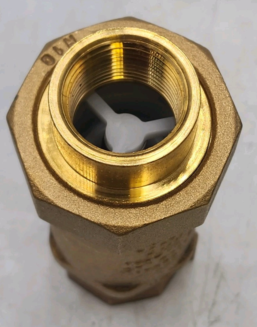 Zurn Wilkins 1UFMX34UF-700XL Dual Check Valve Outlet 3/4″ FNPT / Inlet 1″ FMTC