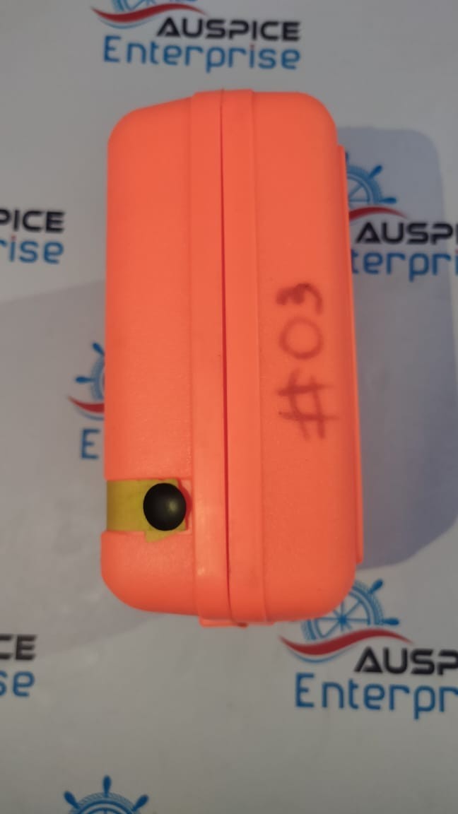 OCENCO EEBD BREATHING DEVICE M-20.2 (LIFE DATE 04/2028)