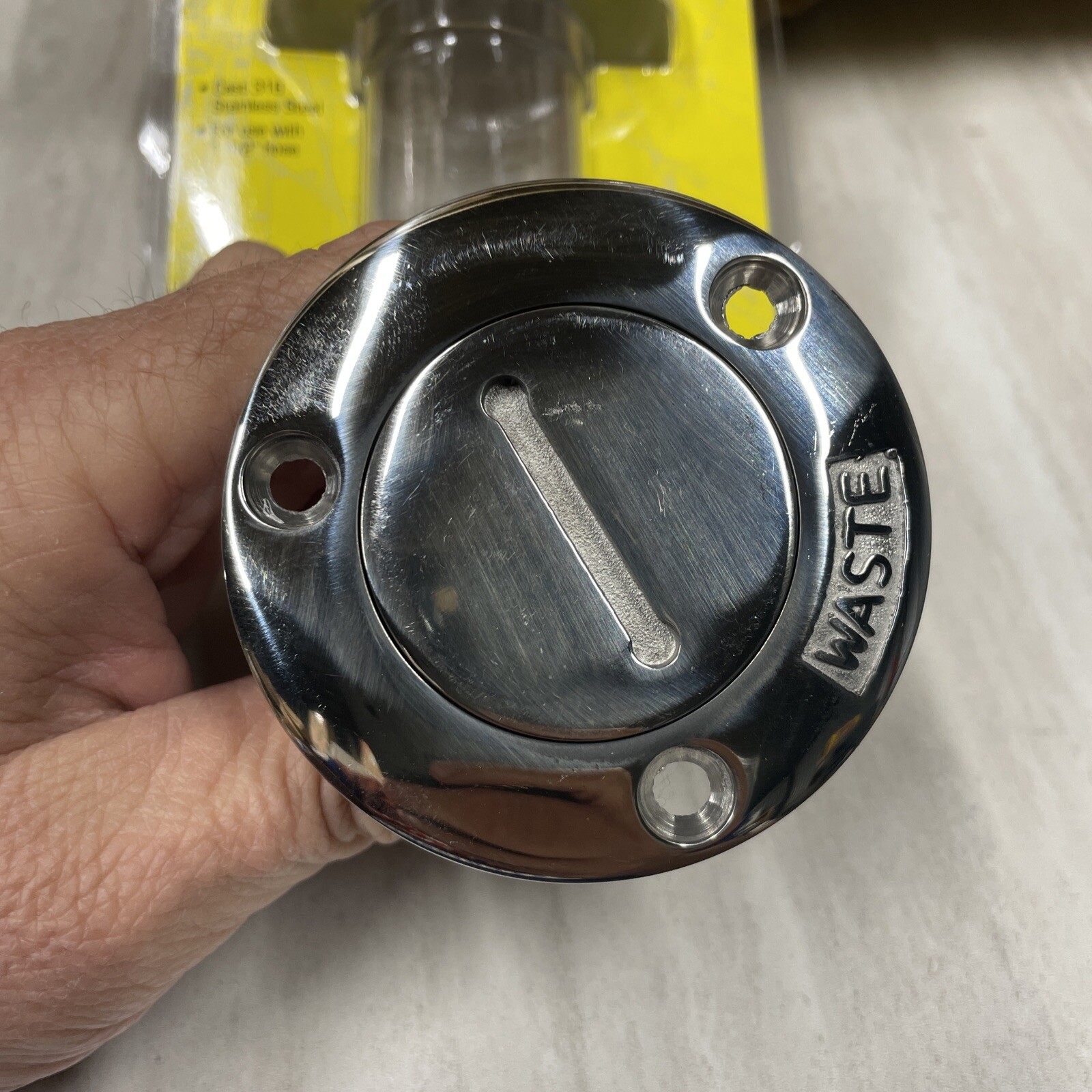 Seachoice 32281 Corrosion-Resistant Cast 316 Stainless Steel Deck Fill – Wast…