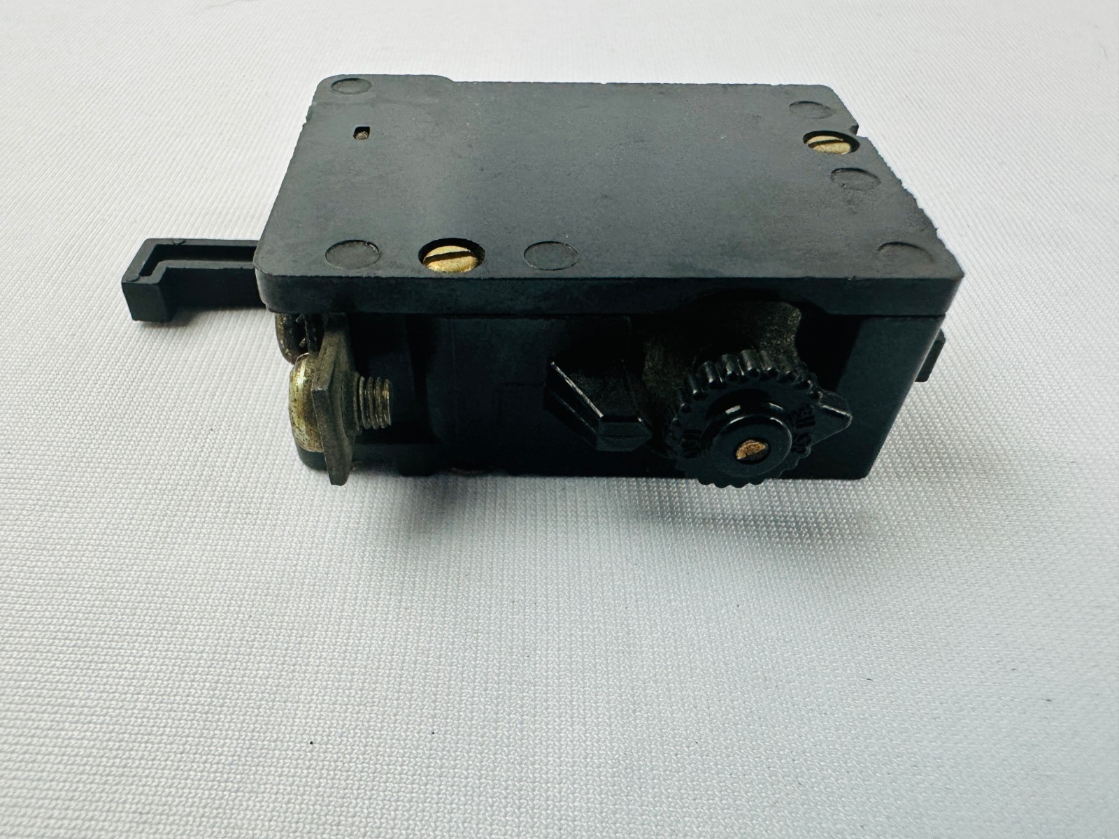 General Electric CR124 CR124C028 Overload Relay 600V AC. MAX