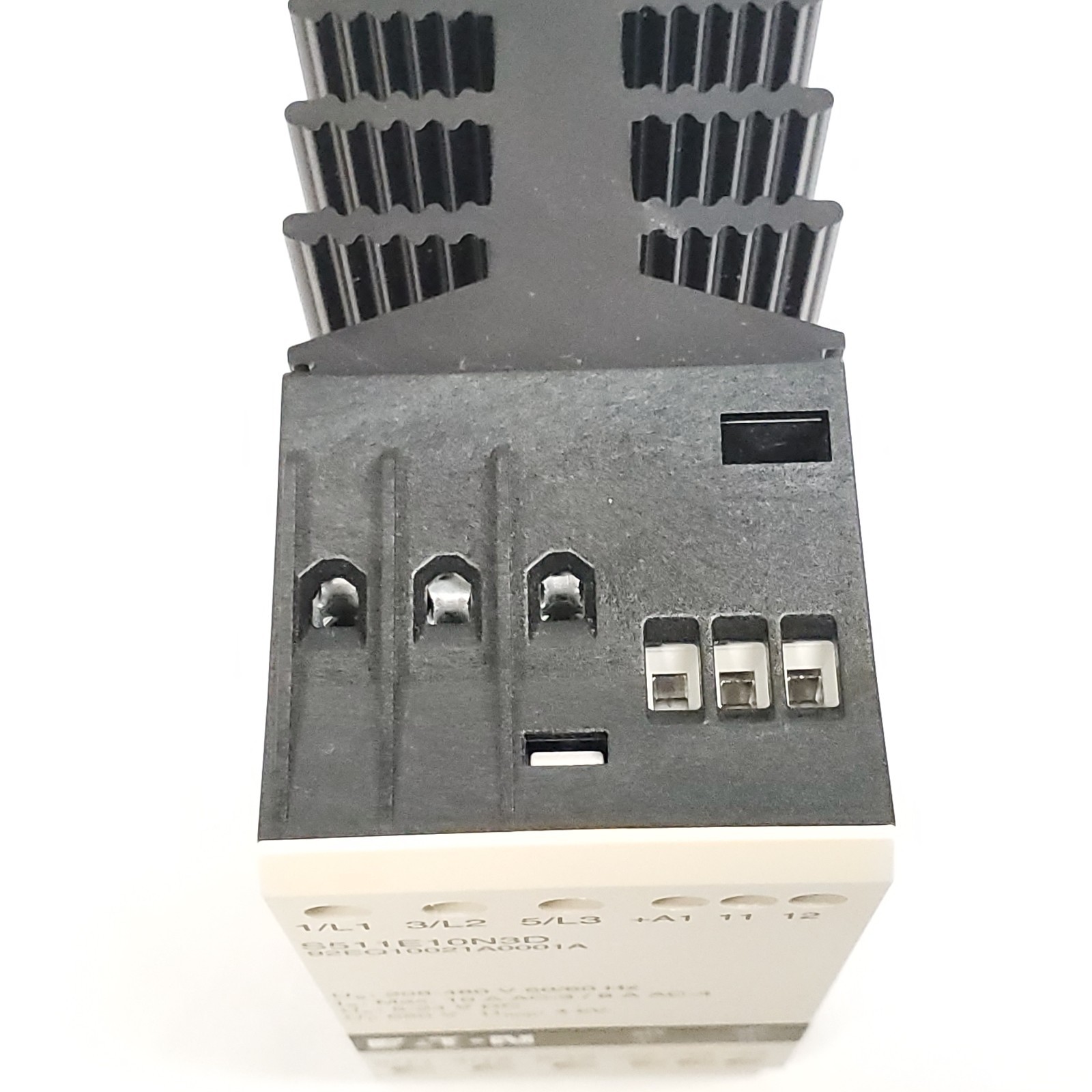 Cutler-Hammer S511E10N3D Semiconductor Reversing Contactor 10A 208-480V