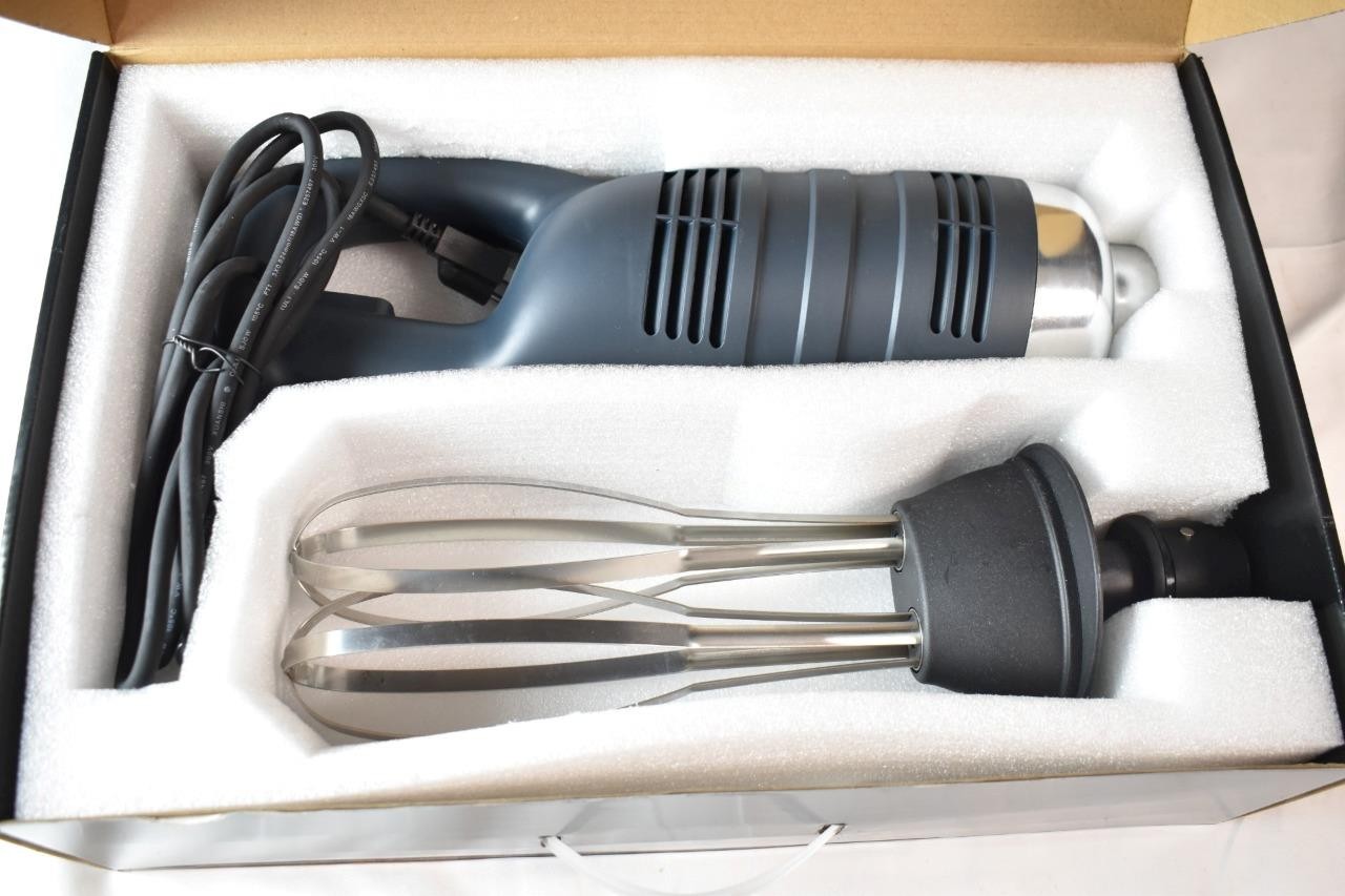 New in Box AvaMix IBHDW10 10″ Heavy-Duty Variable Speed Immersion Blender 120 V