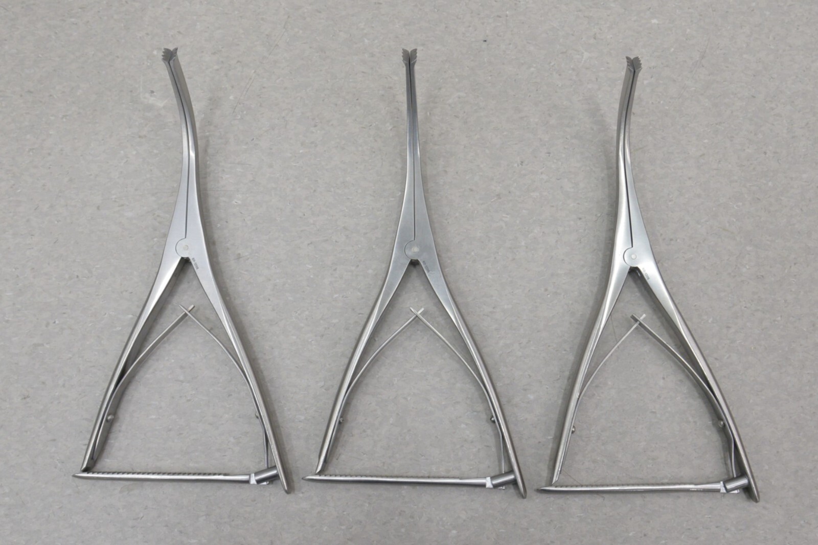 Lot of 15 Integra Jarit Surgical Stainless Steel Instruments