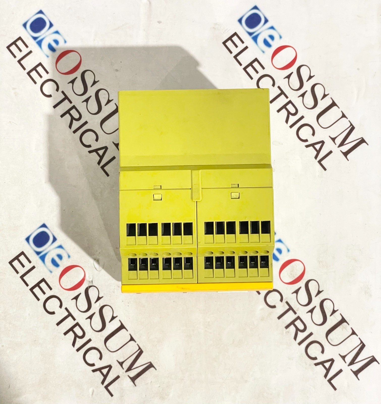 PILZ PNOZ V 30S 24VDC 3N/O 1N/C 1N/O SAFETY RELAY 774790 FREE FAST SHIPPING