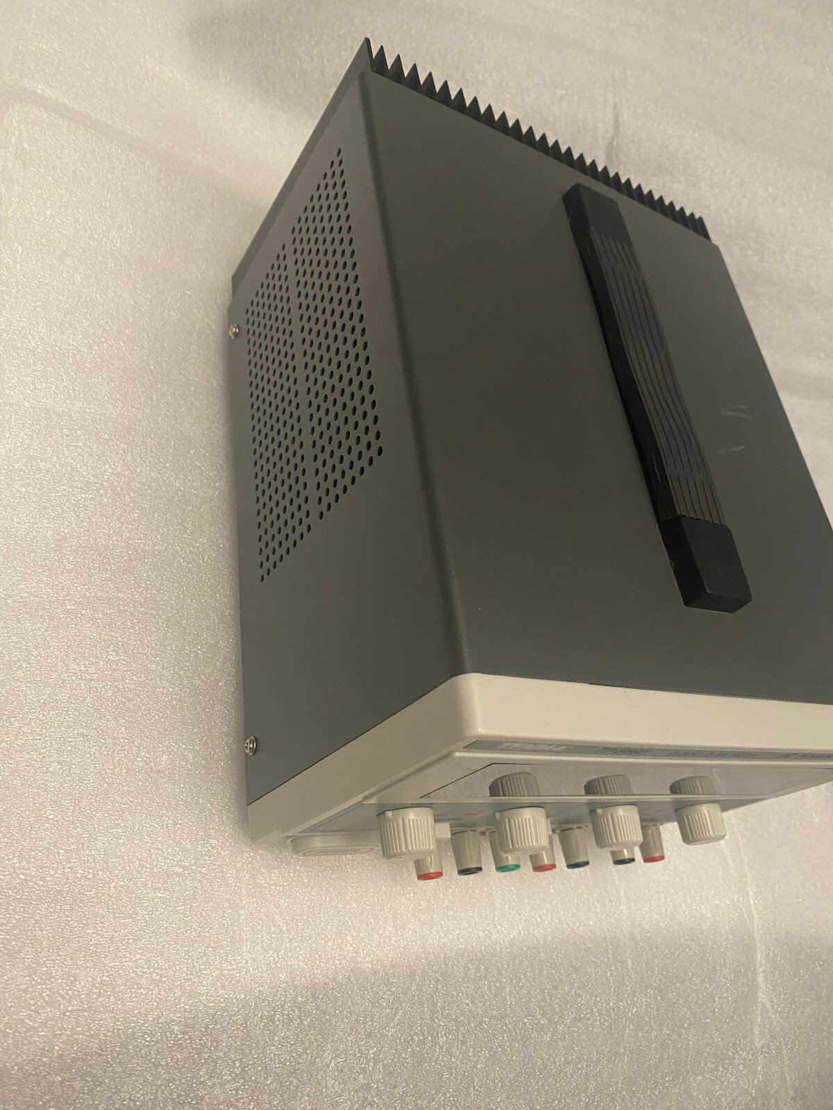 TENMA 72-8695 Power Supply 0-32V 0-3A 5V/2A Adjustable, Bench Top DC