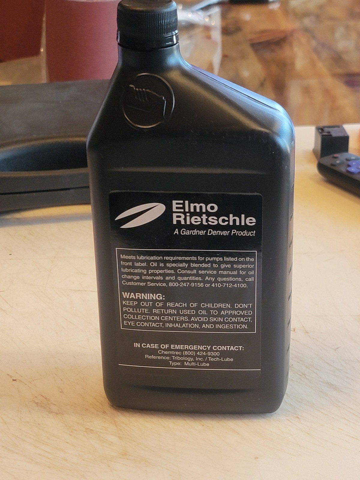 Elmo Rietschle 75175001 Vacuum Pump Oil,Mineral,1 Qt,100 Grade