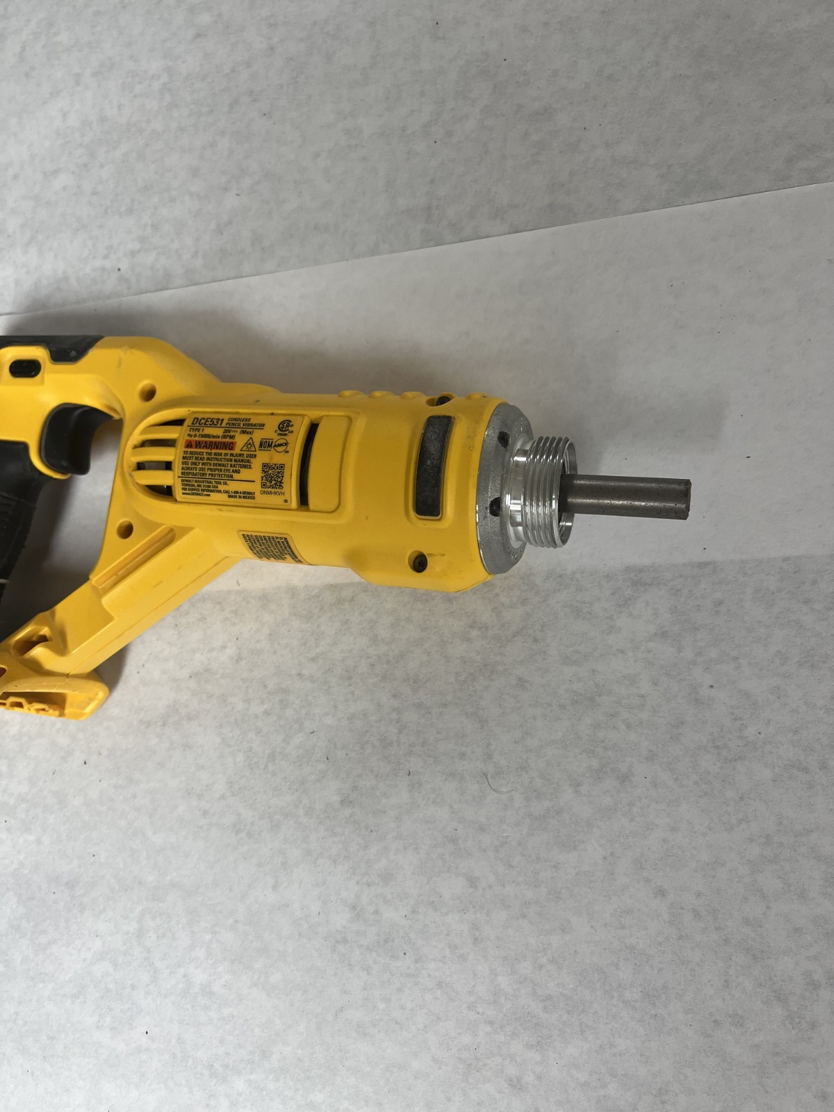 DEWALT DCE531 20V MAX Concrete Pencil Vibrator Tool Only #56