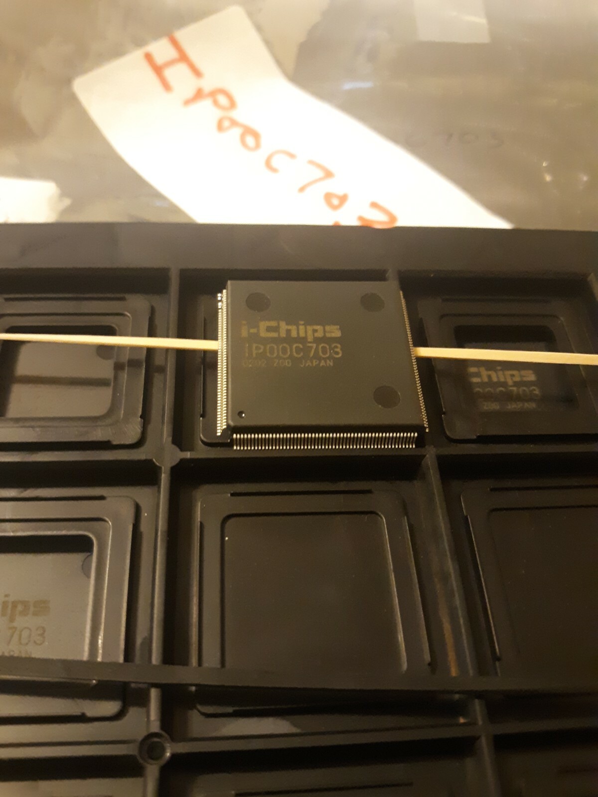 1 PIECE LOT IP00C703, I-CHIPS IC-C-MOS