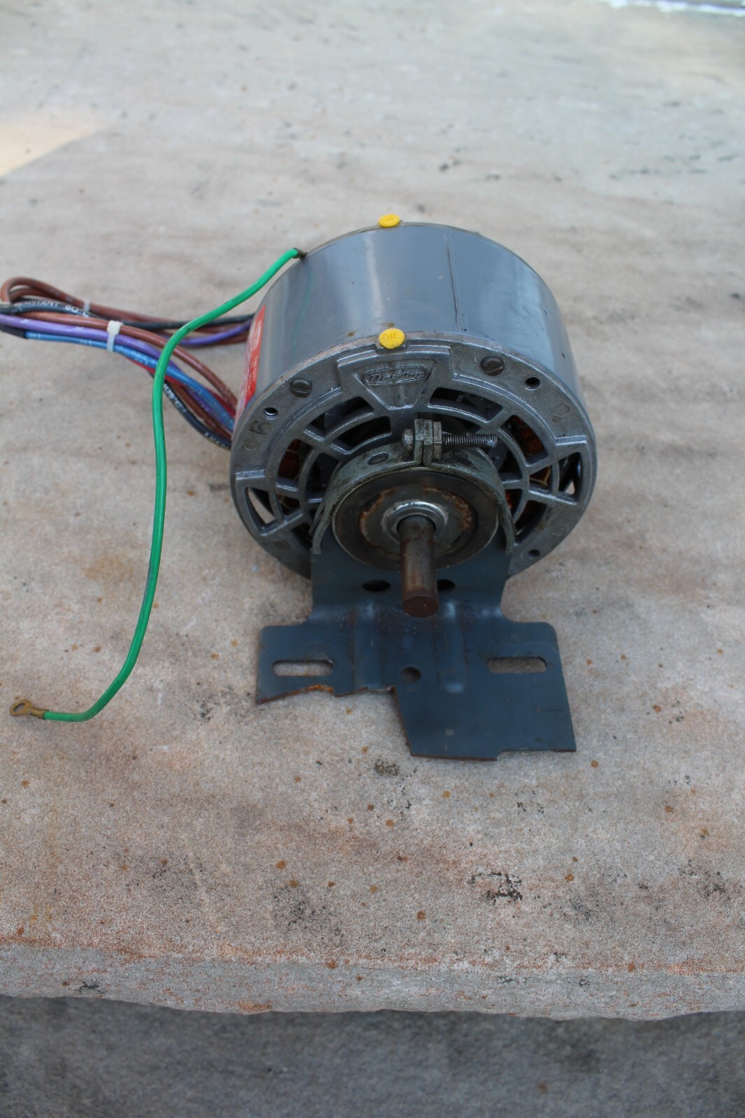 Dayton Fan Duty AC Motor Model 3M134A, 1/15 HP, 1075 RPM, 3 speed, 1PH, 115 Volt