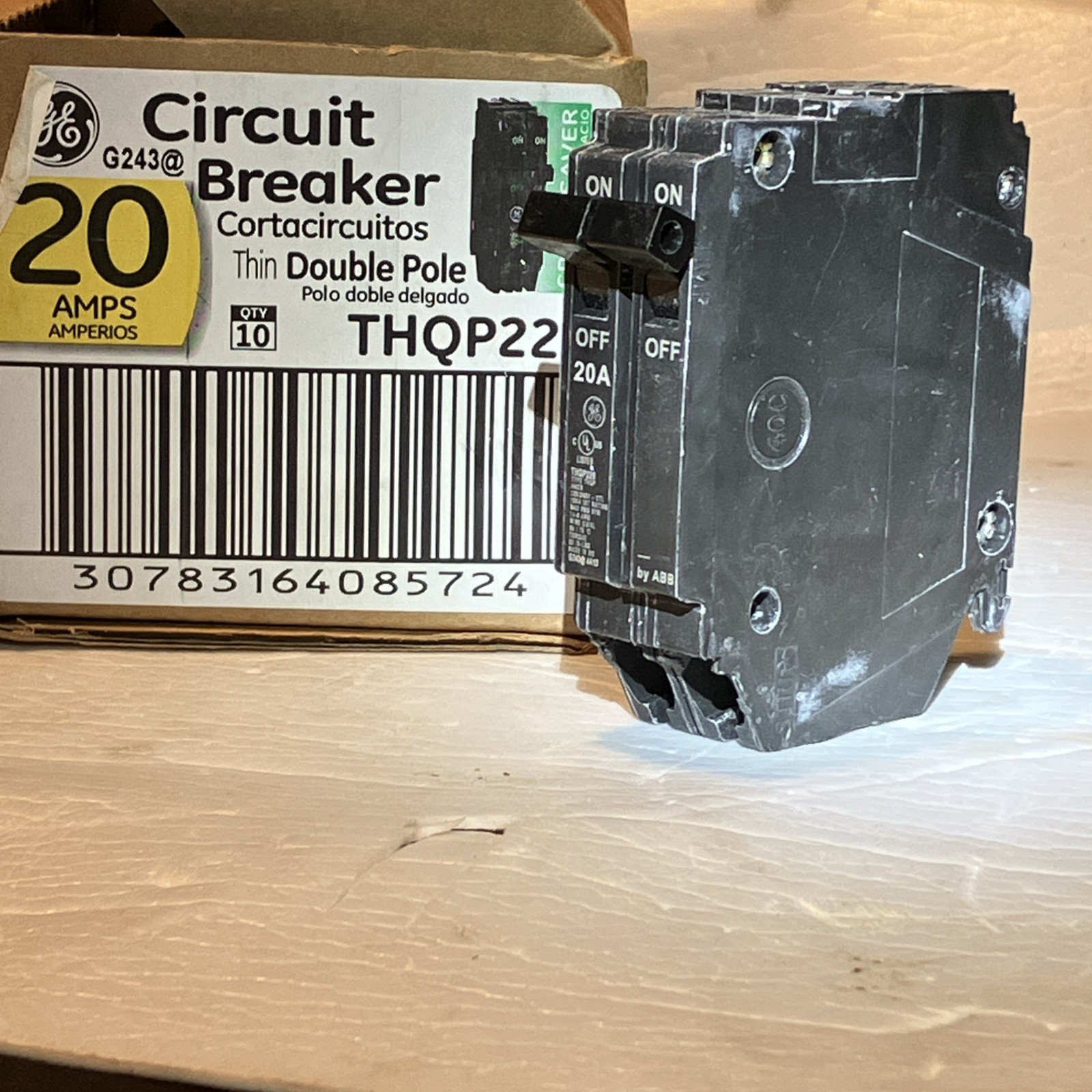 (1ct) GE General Electric Circuit Breaker THQP220 2 Pole 20 Amp 120/240 Volt NEW