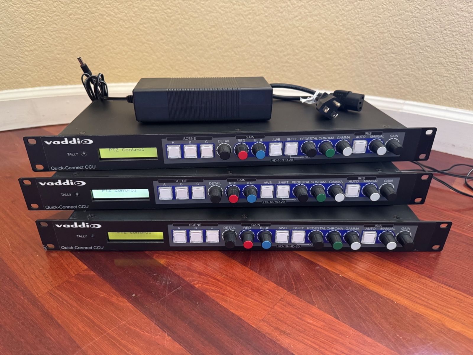 Vaddio Tally Quick Connect CCU HD-18 With AC Adapter Part #: 998-1105-015