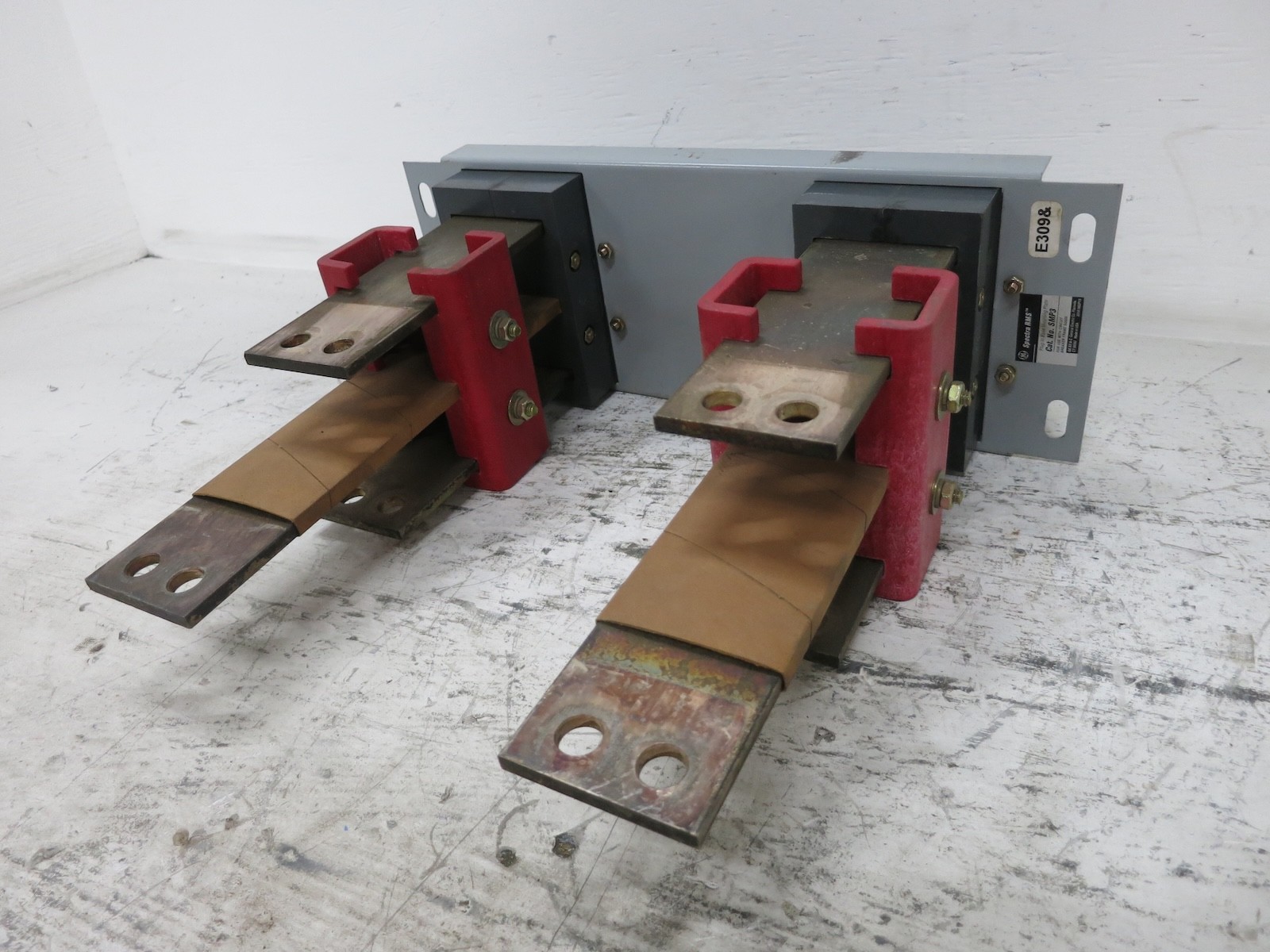 GE SGPC1 Spectra Plug-In Mounting Base SMP3 Plate for SG600 RMS 600A 600 Amp SLS