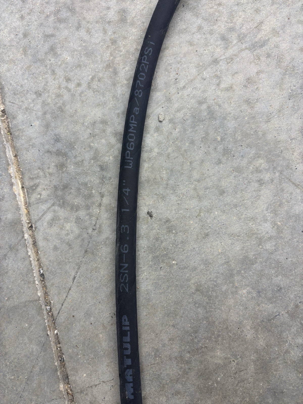 Agt Miva Chinese Mini Excavator Hydraulic Hose M14x1.5 X 77″ One End 90° One Str