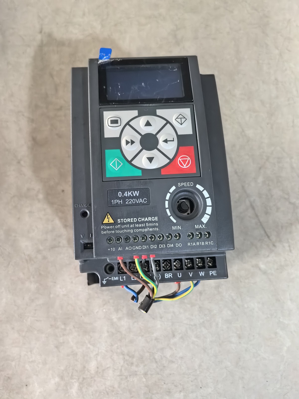 1Pcs Used inverter HD09-2S0P4G-S-YX 0.4KW 220V