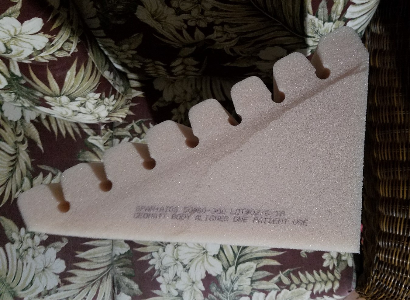 SPAN AMERICA Geo Matt Body Wedge 30°
