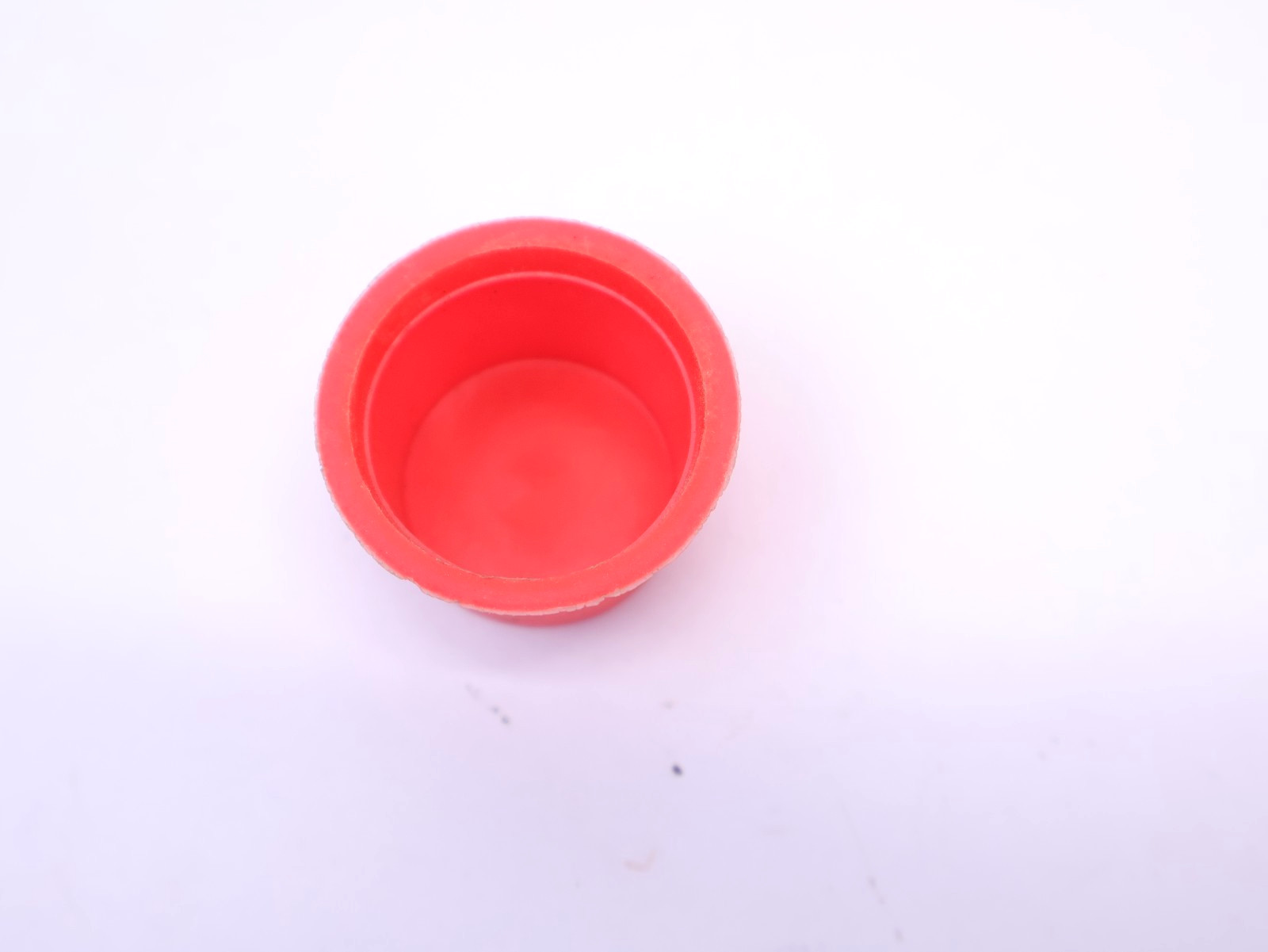 Tapered Plastic Caplugs Cap Plug Size 12X Red Quantity of 50 NOS