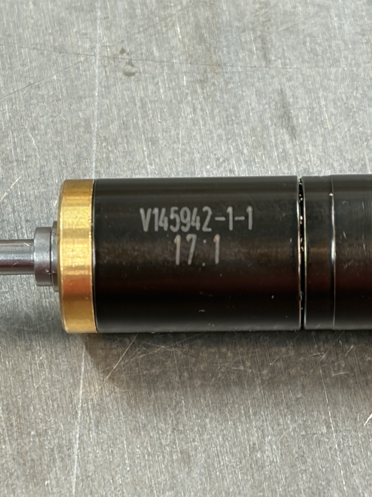 QTY 1 MAXON MICRO GEAR MOTOR WITH 17:1 RATIO GEARHEAD – 2-12 VOLTS DC GEARMOTOR