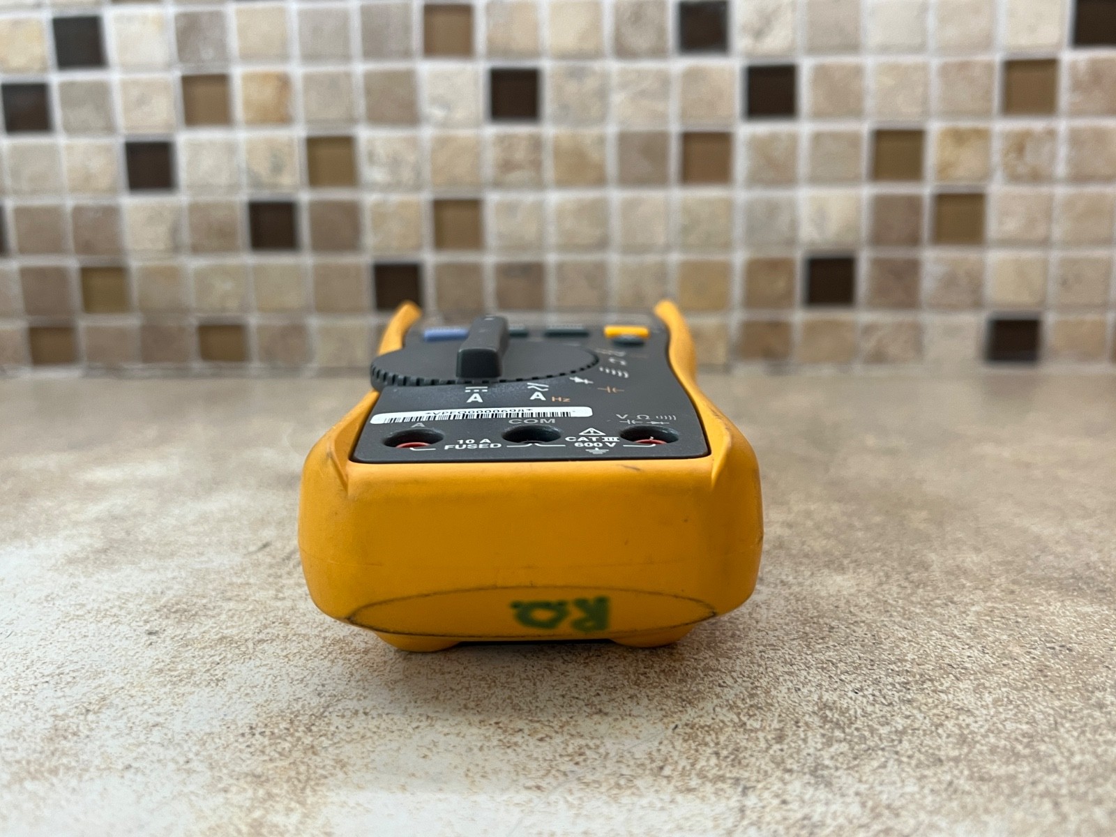 Fluke 115 True-RMS Field Technicians Digital Multimeter
