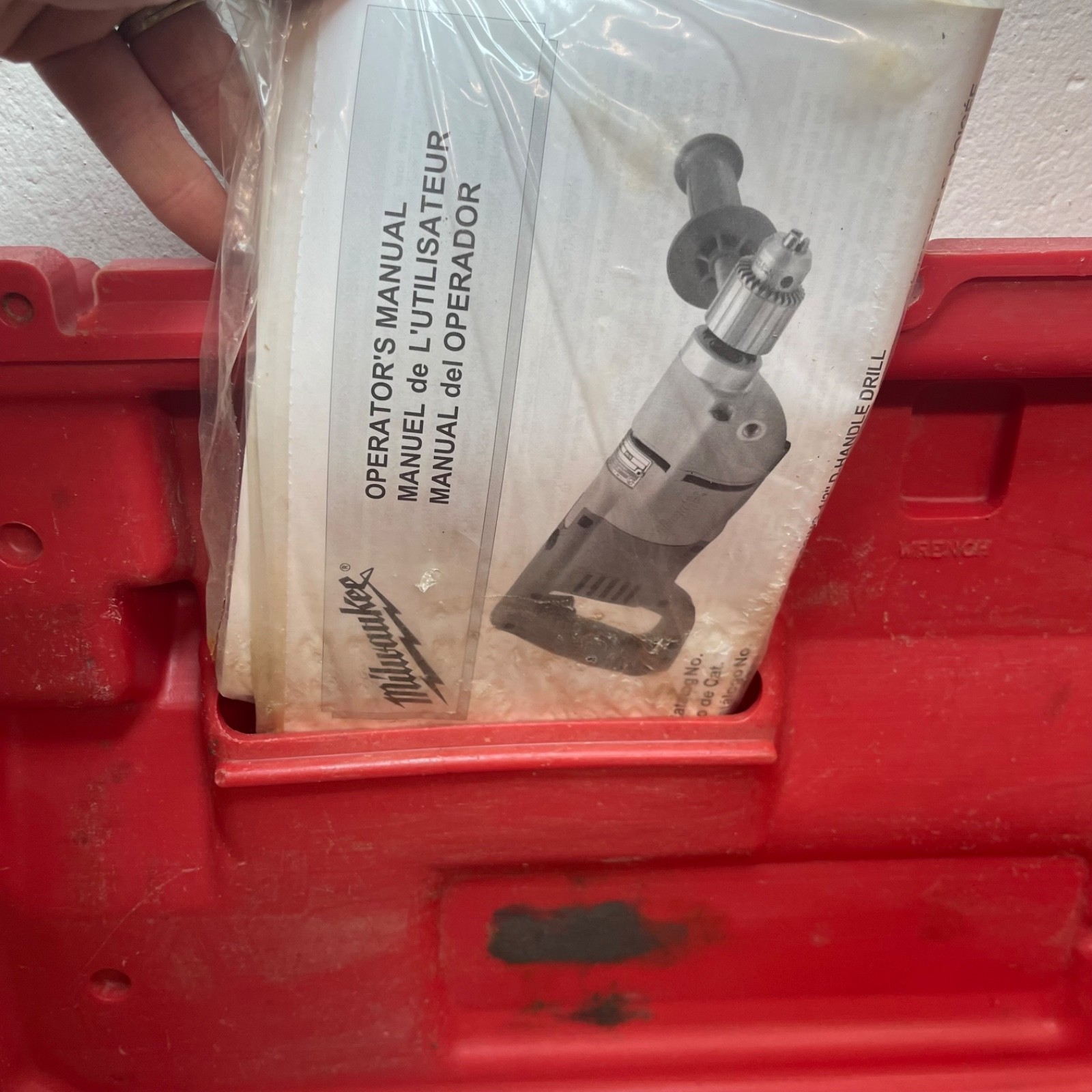 Milwaukee 1107-1 1/2» Corded Right Angle Drill with case