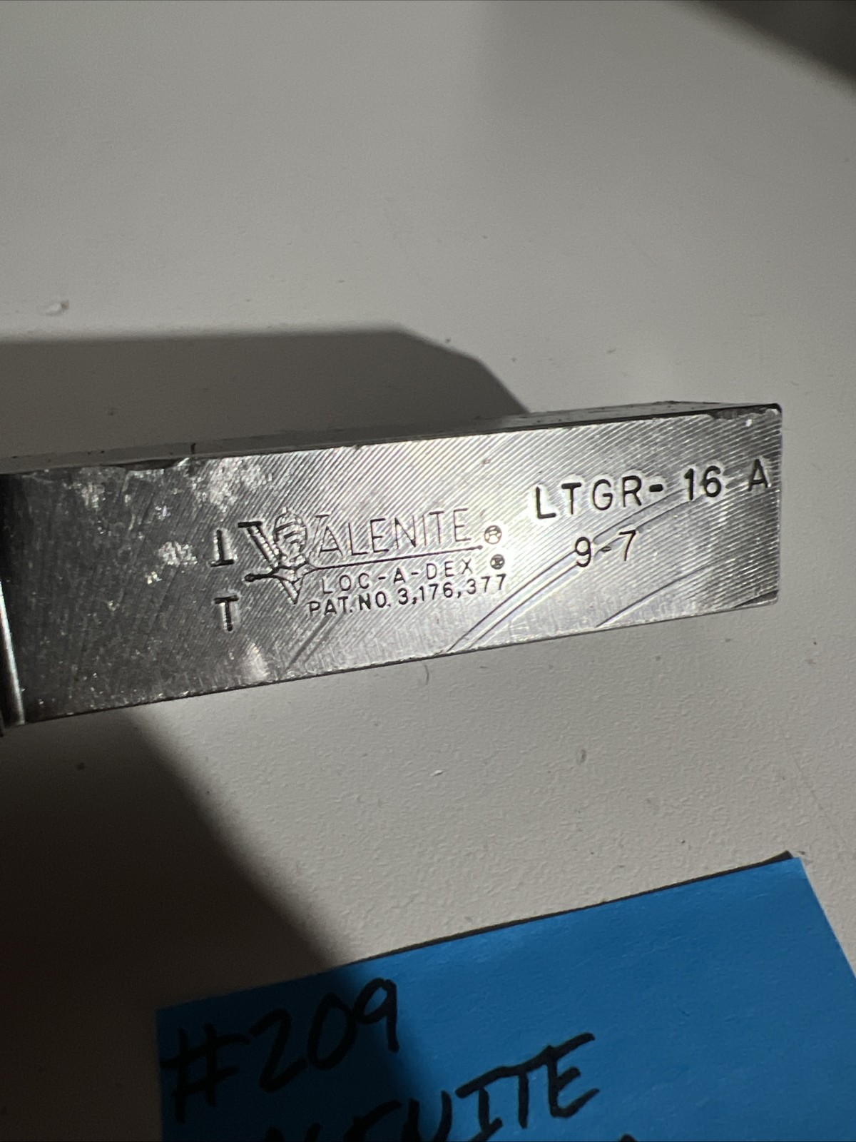 valenite LTGR-16A Indexible Carbide Lathe Toolholder 5”OAL 1”Shank Turning Trian