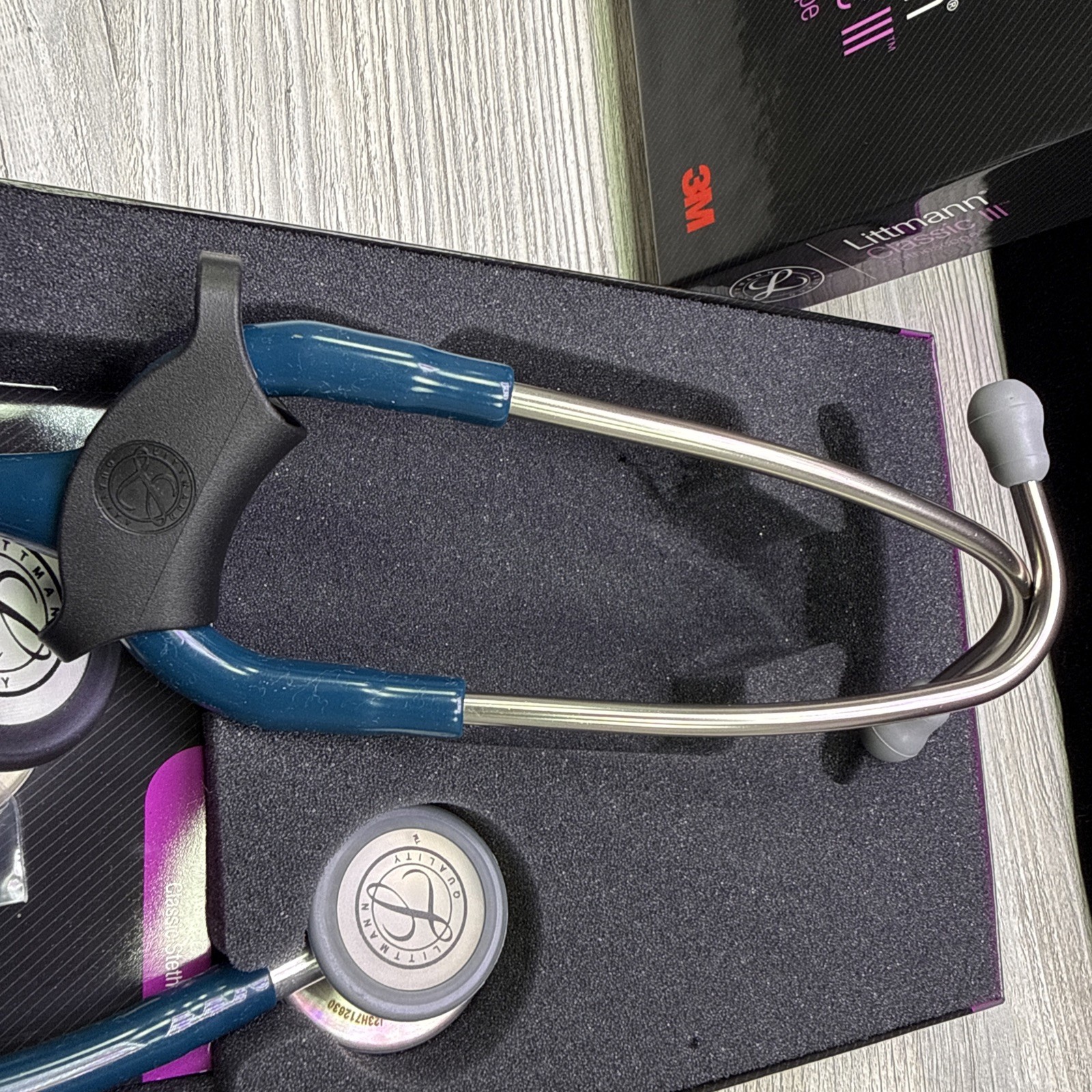 3M Littmann Classic III Monitoring 27” Stethoscope 5623 – Green – Made In USA