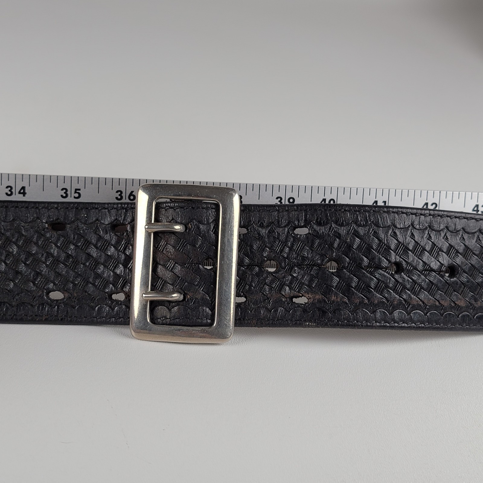 ​Bianchi #B2 Duty Belt Basketweave Black Leather Size 34 Law Enforcement Gear