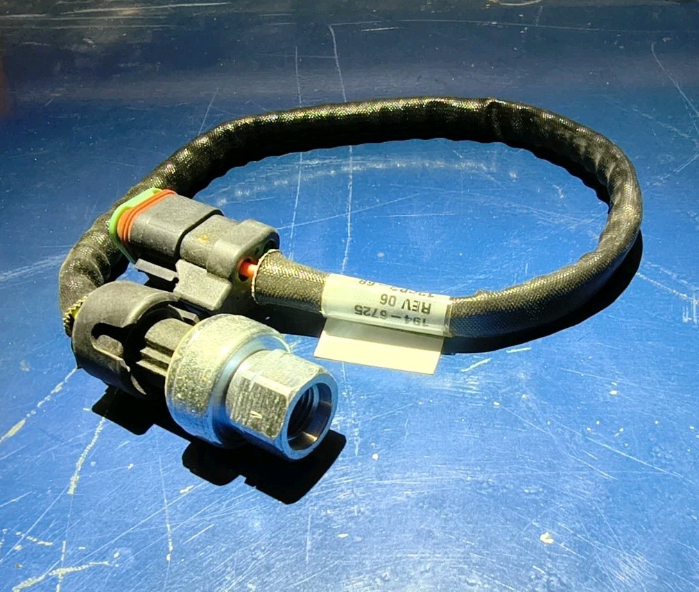 Genuine CAT Pressure Sensor GP 194-6725 – No Bag or Packaging.