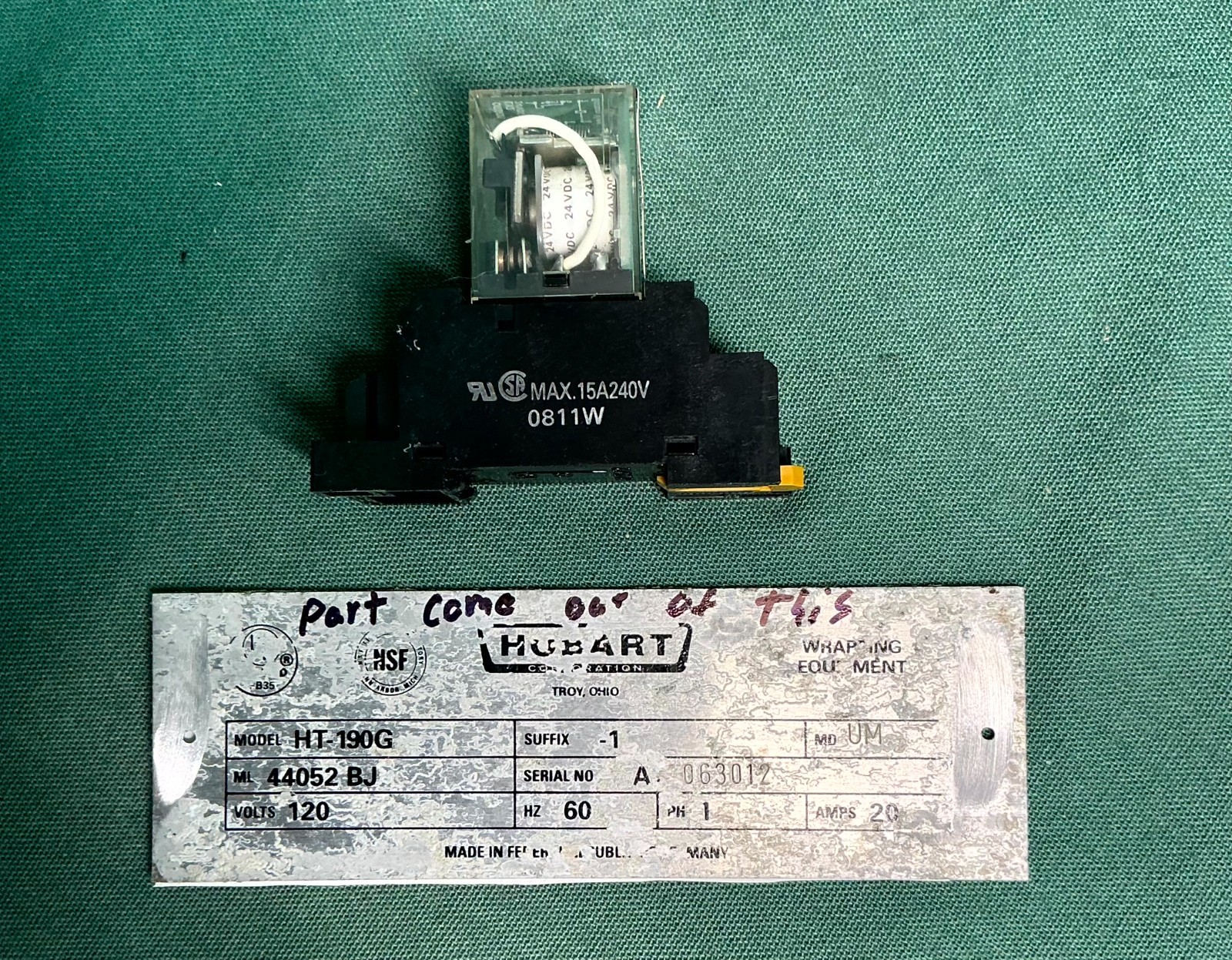 Hobart HT-190G Wrapping Machine Power Relay 24VDC Max 15A 240V ML-44052 OEM Part