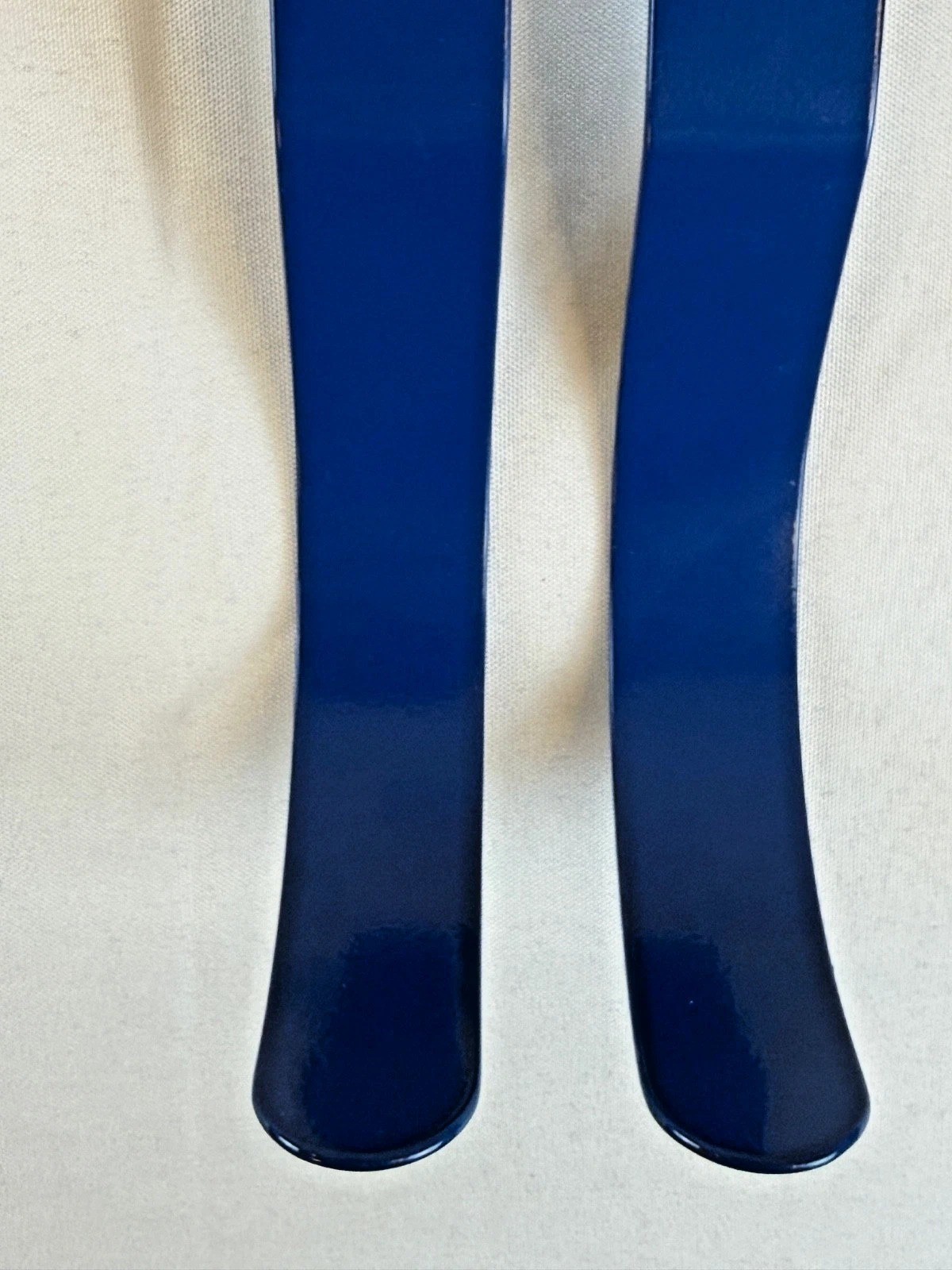 Pair of Adler Surgical 71-422 Insulated Non-Conductive Deaver Retractors 1″ x 8″