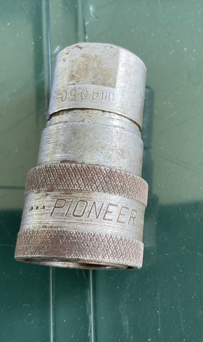 Vintage Pioneer Quick Connect