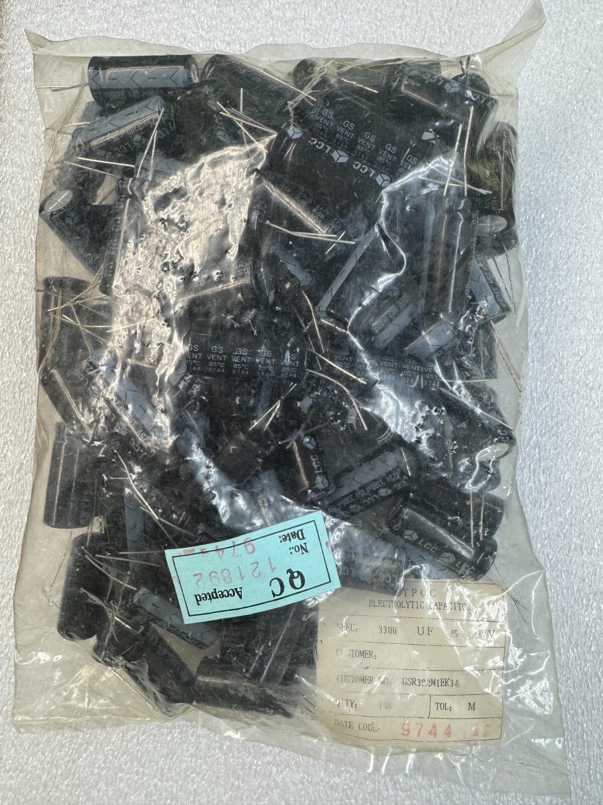 100 ea 3300uF 25V 3300MFD 25Volt 16*35mm Aluminum Electrolytic Capacitor Radial