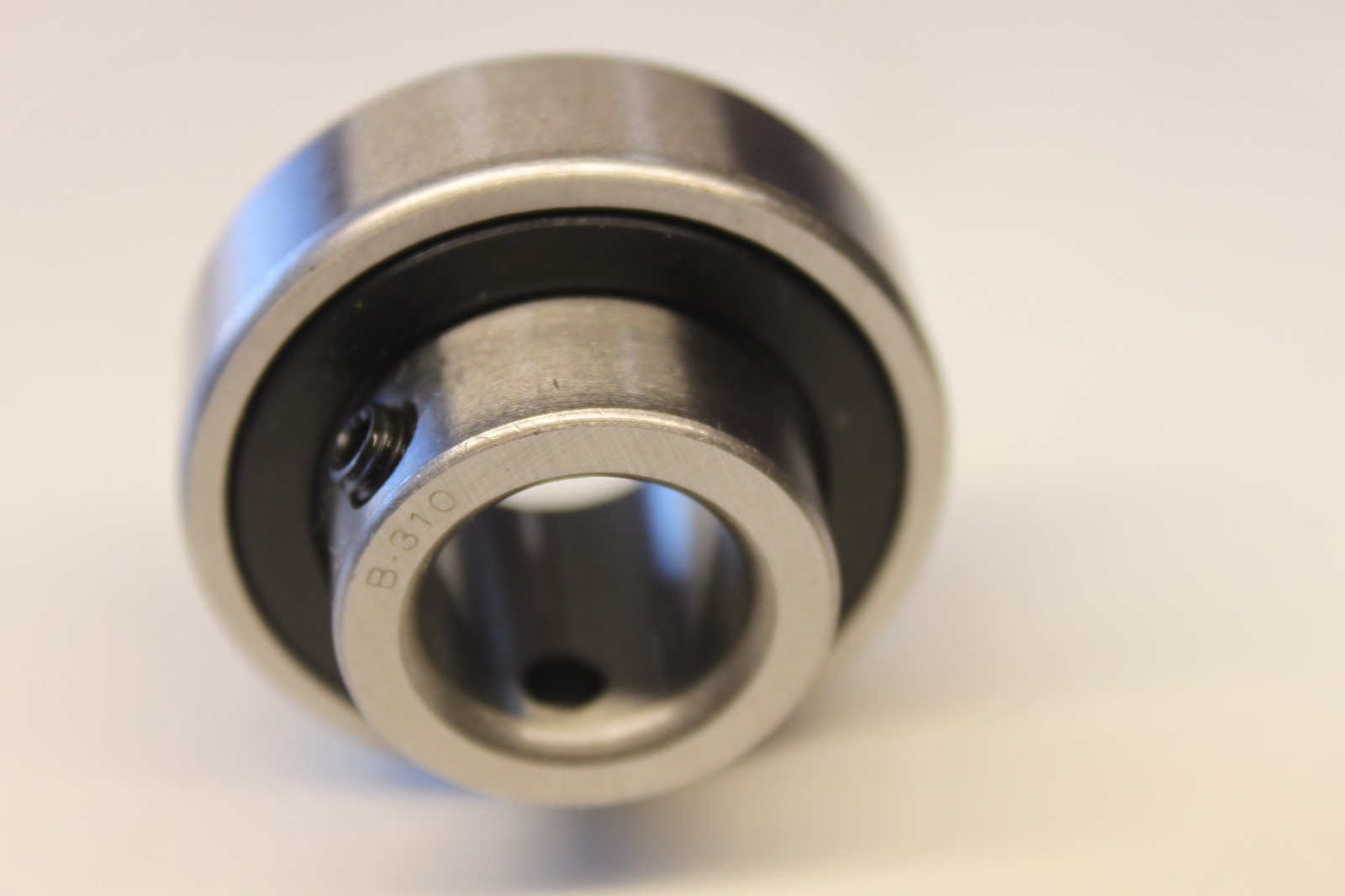 Premium B-310 Insert Bearing 5/8″ Bore | CSB202-10 w/ Rubber Seals at Both Side