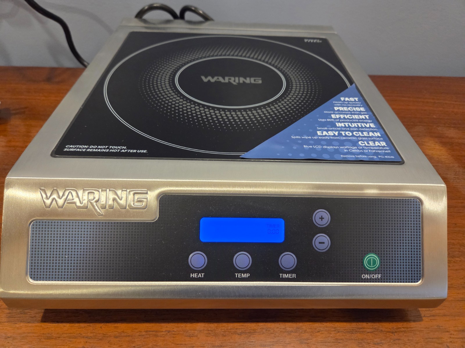 Waring Commercial Induction Burner, 11 x 11 Schott Ceramic Glass (WIH400X)
