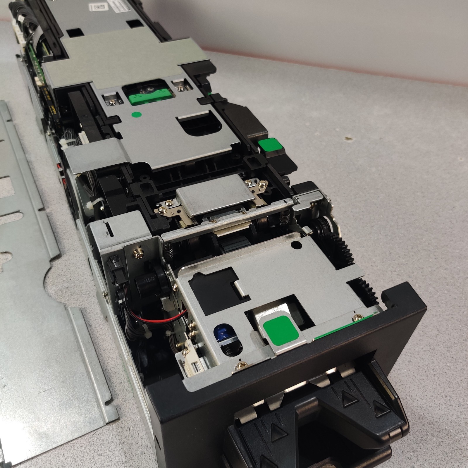 KD04011-C201 497-0524694 Fujitsu GSR50 Bunch Acceptor Top Module FOR PARTS!!