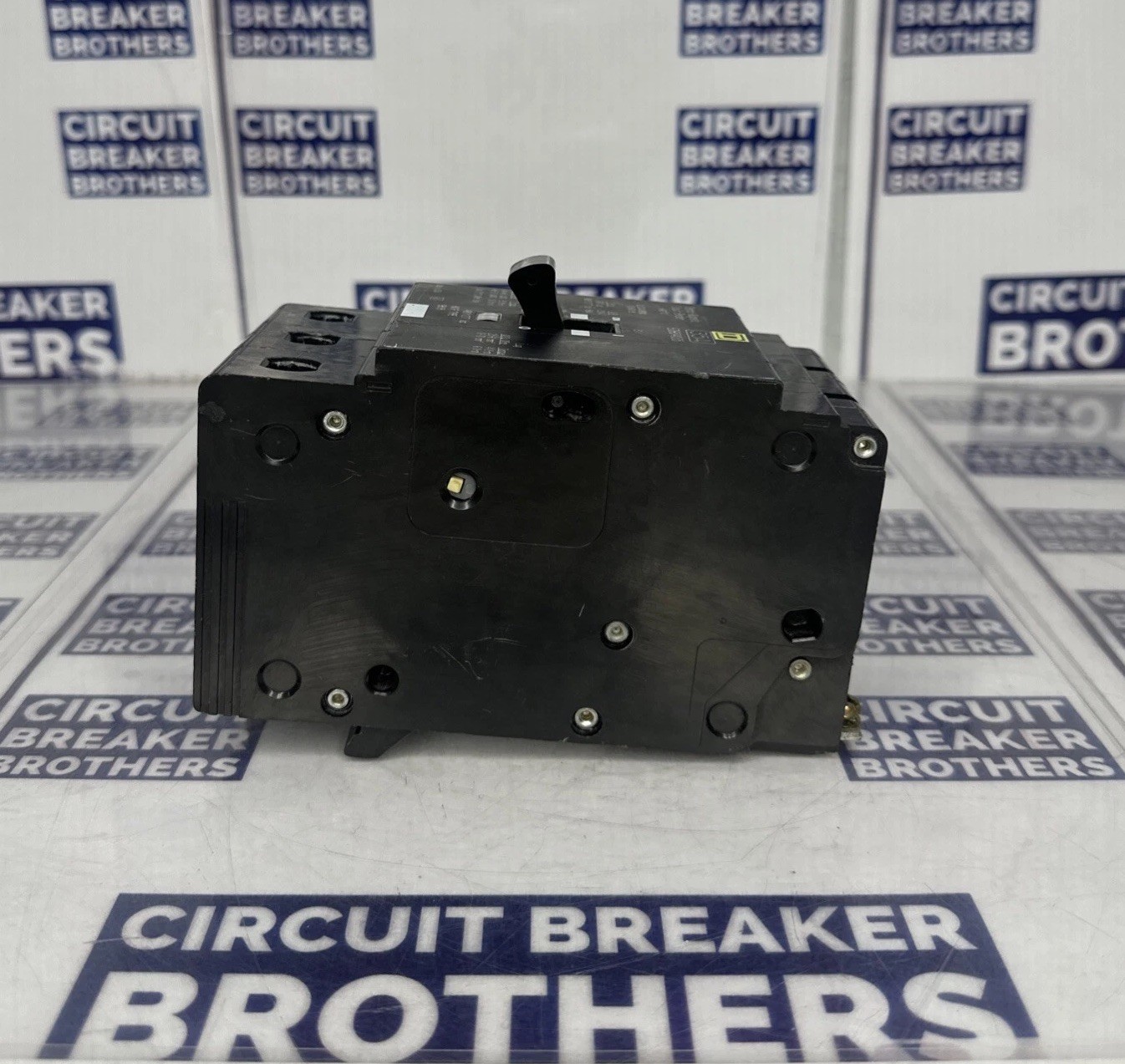 Square D EDB34035 35 Amp 480/277V 3 Pole Circuit Breaker-Warranty(Ship Same Day)