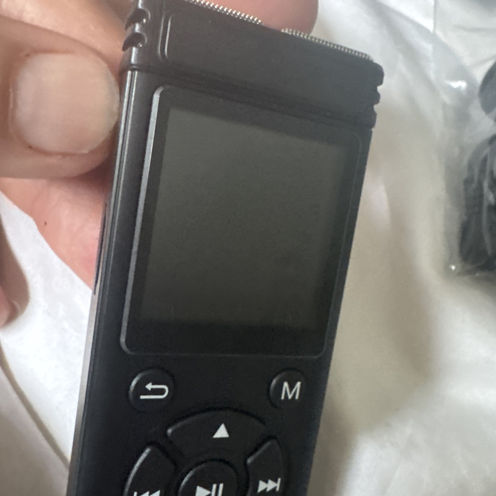 136GB Digital Voice Recorder with Playback,9000 Hours Audio Recording NIOB