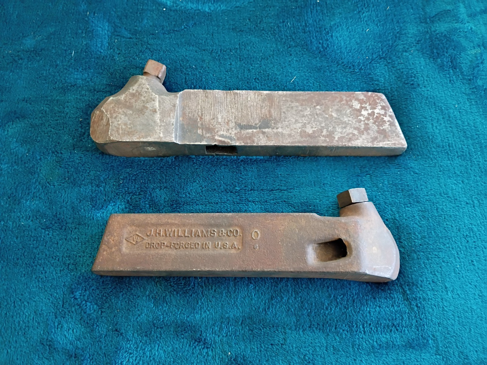 WILLIAMS No. 2-R TOOL HOLDER for ENGINE LATHE and 3-S Tool Holder Unknow Brand.