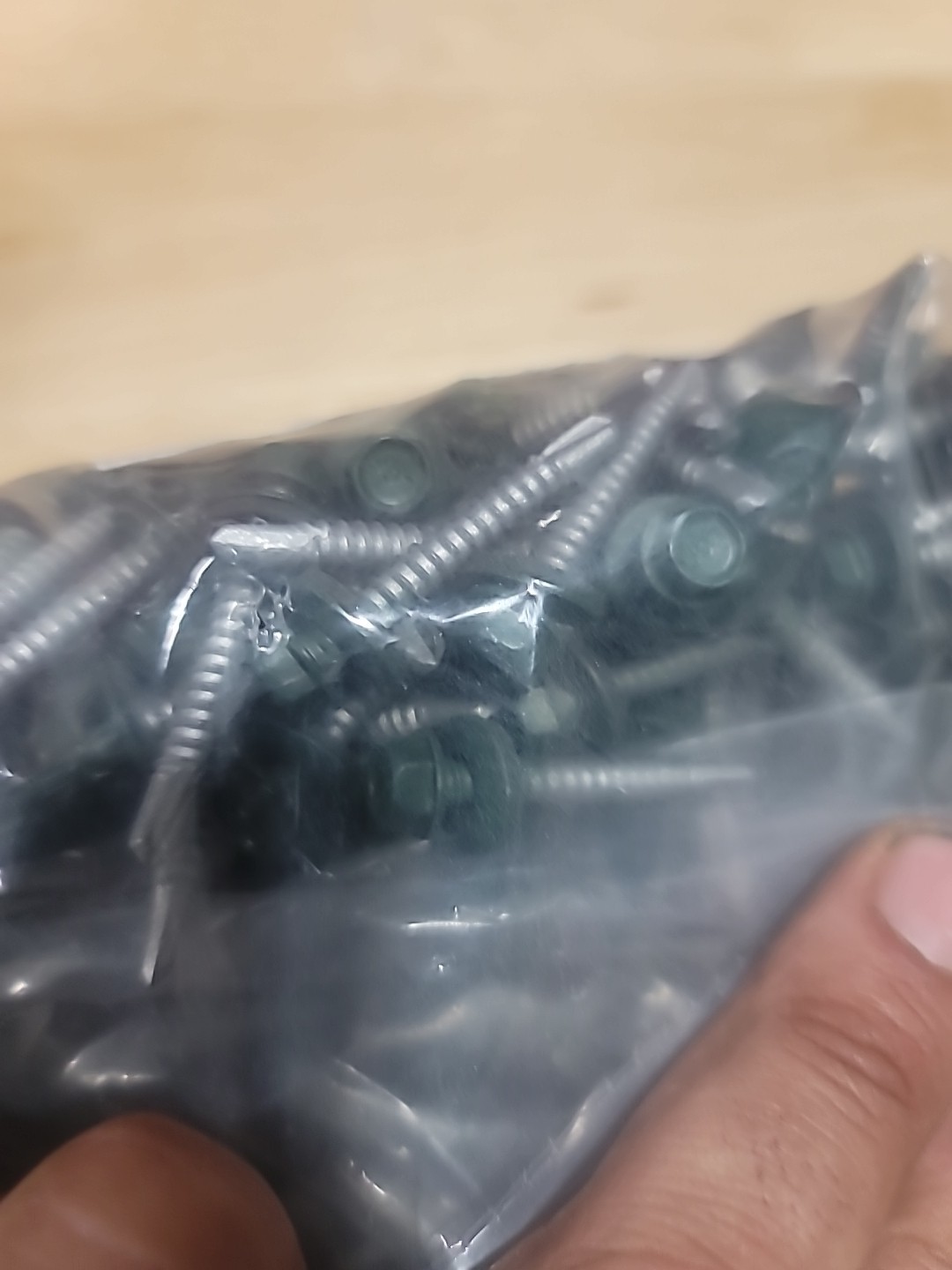 Qty 325 12x 1-1/2″ Hex Head w/w Metal Roofing/Wall to Metal Framing Screws Green