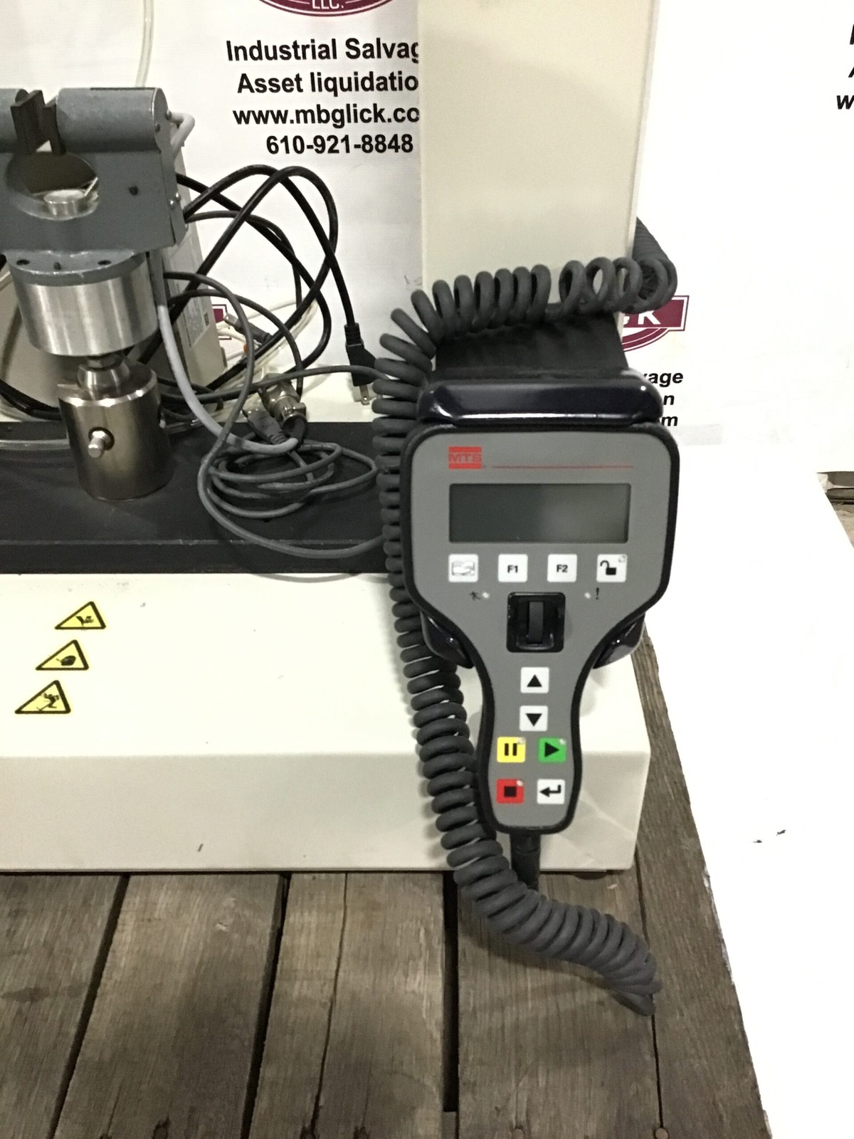 MTS 820.005-SL Insight 5 SL Electromechanical Material Testing System 5kN