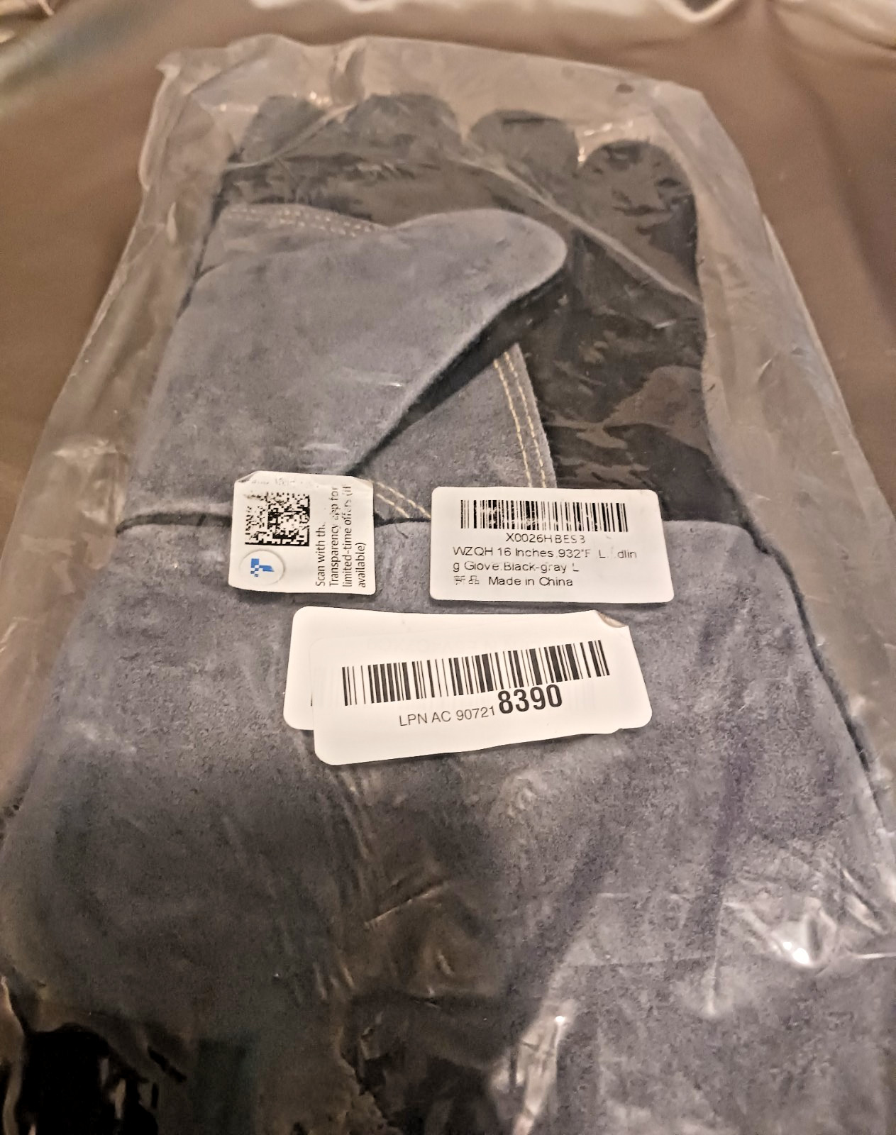 WZQH 16 inch Black & Blue Gray Welding Gloves NIP- 2019