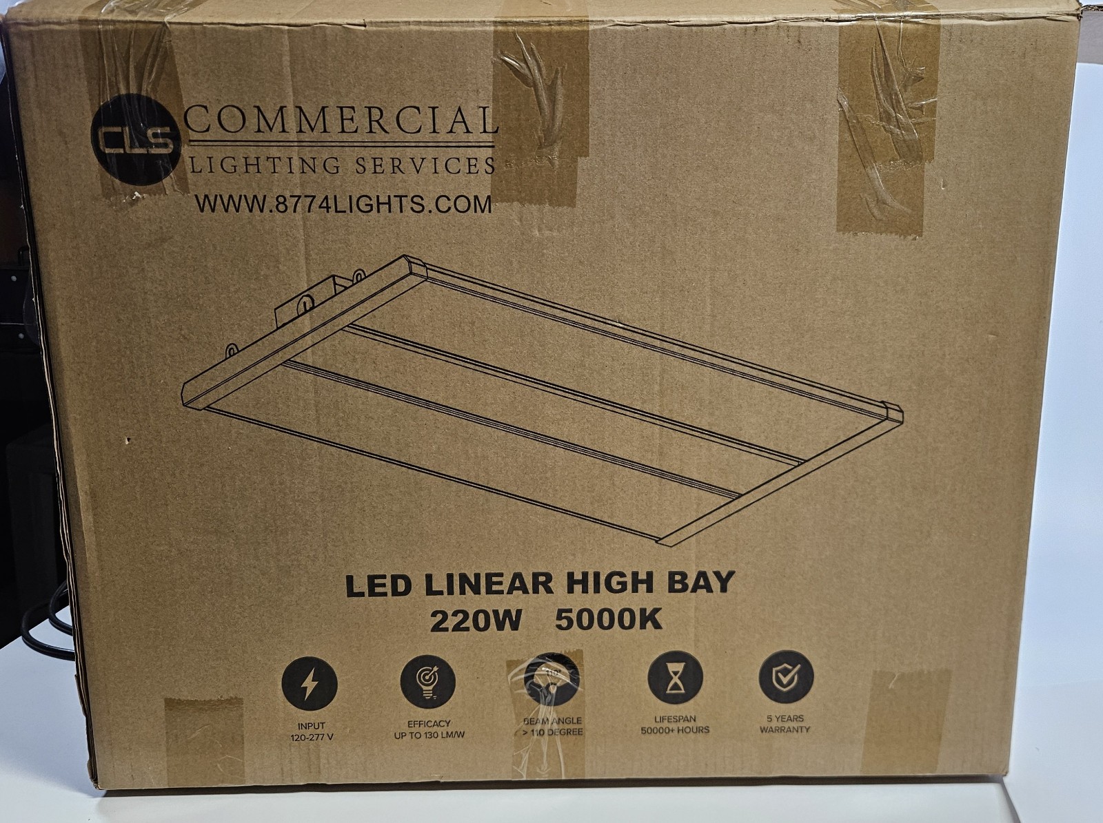 Commercial LED Linear High Bay 220W, 5000K, 120-277V – Pkg Qty 1