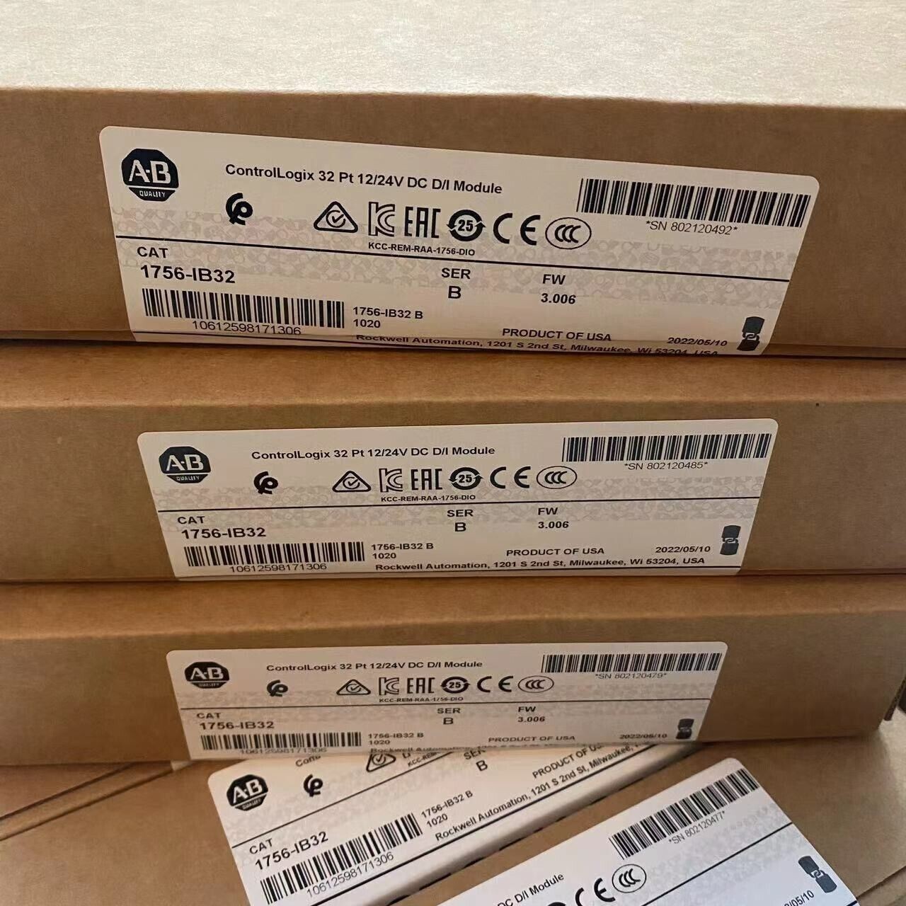 New Factory Sealed AB 1756-IB32 SERB ControlLogix 32 Pt 12/24V Module 1756IB32
