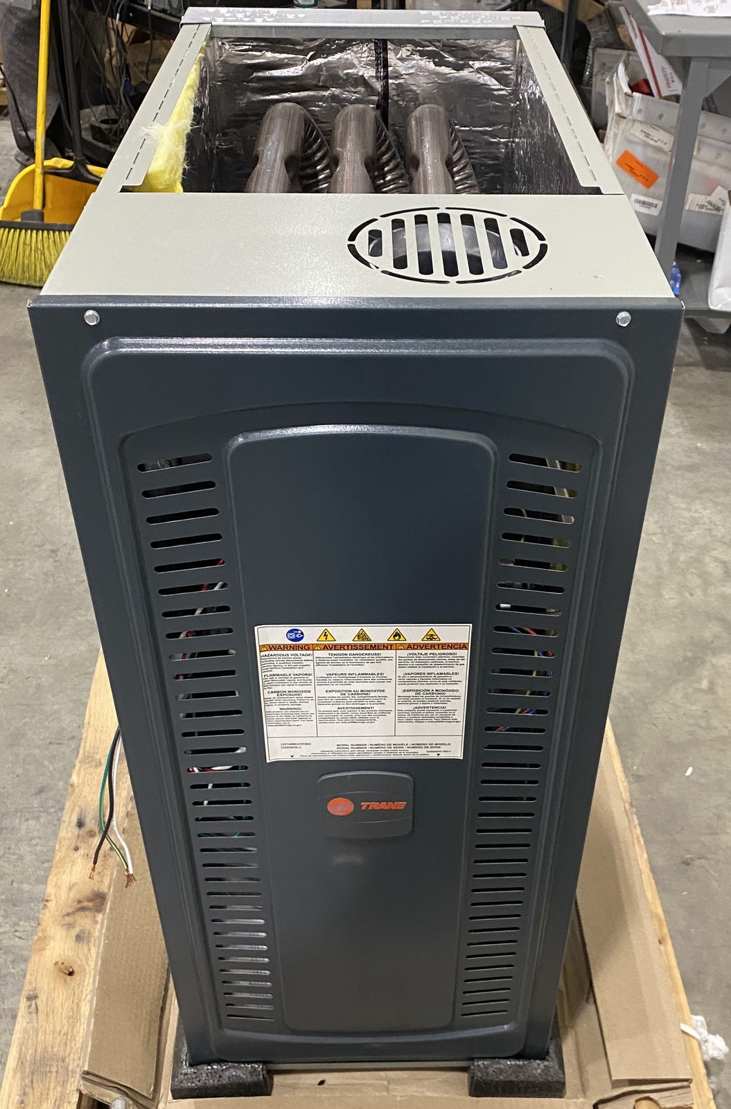 Trane 60K 80% Gas Furnace Upflow/Horiz 14.5” W L8V1A060U3VSBA