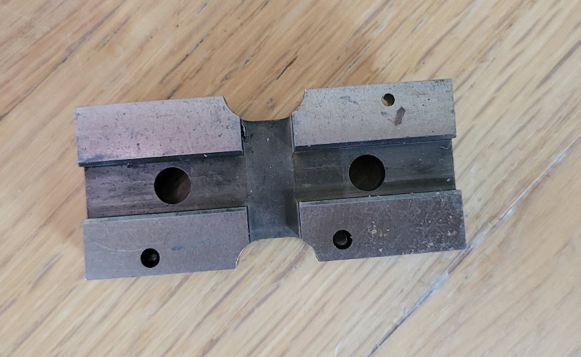 Lang Makro Grip 46 CNC Self-Centering 5-Axis Vise 47065, Pullstuds – 90° Plate