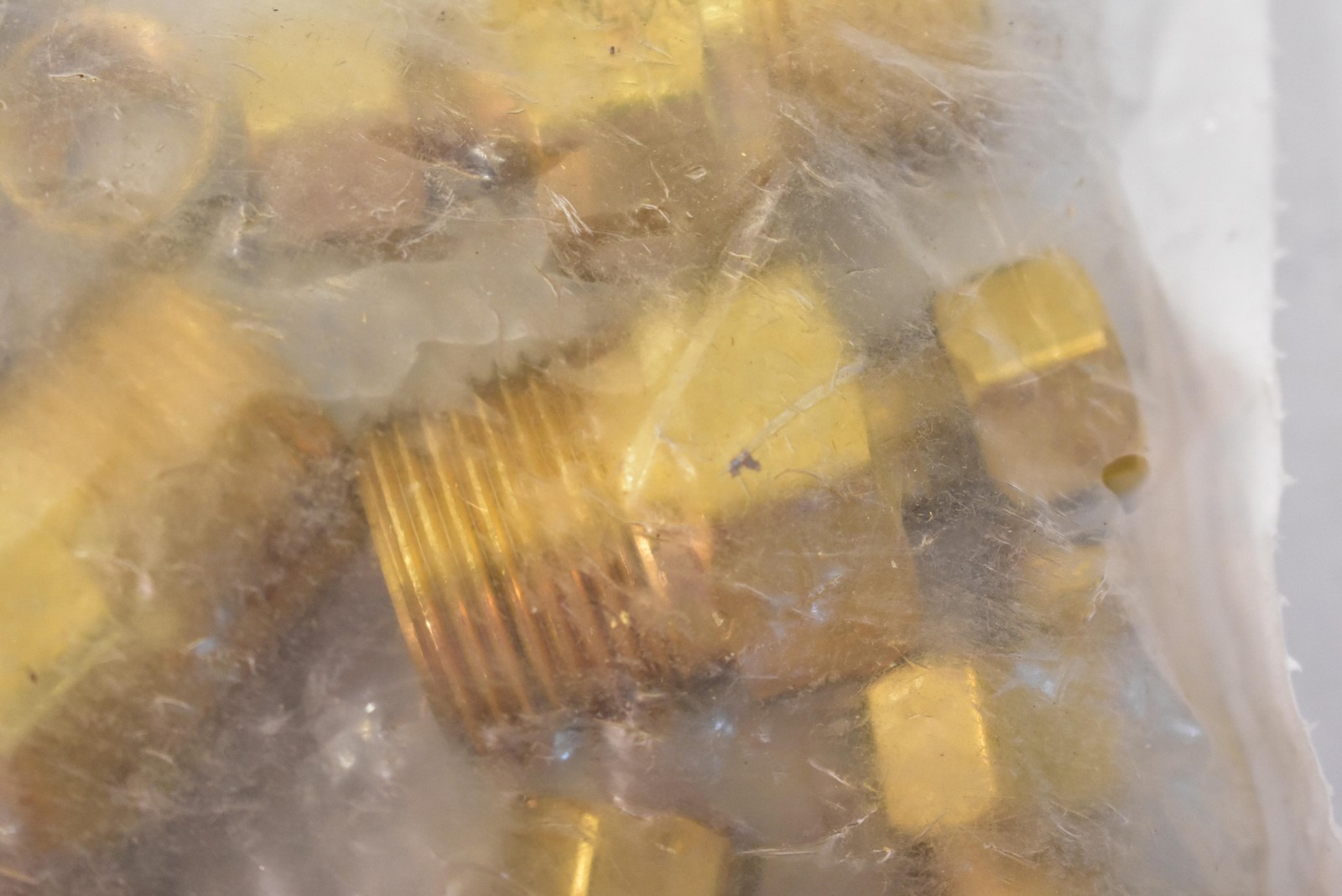 PROFLO LF Compression Adaptor 3/8 X 3/4 MIP Brass Fittings 10 Pack PFXMCUCFN