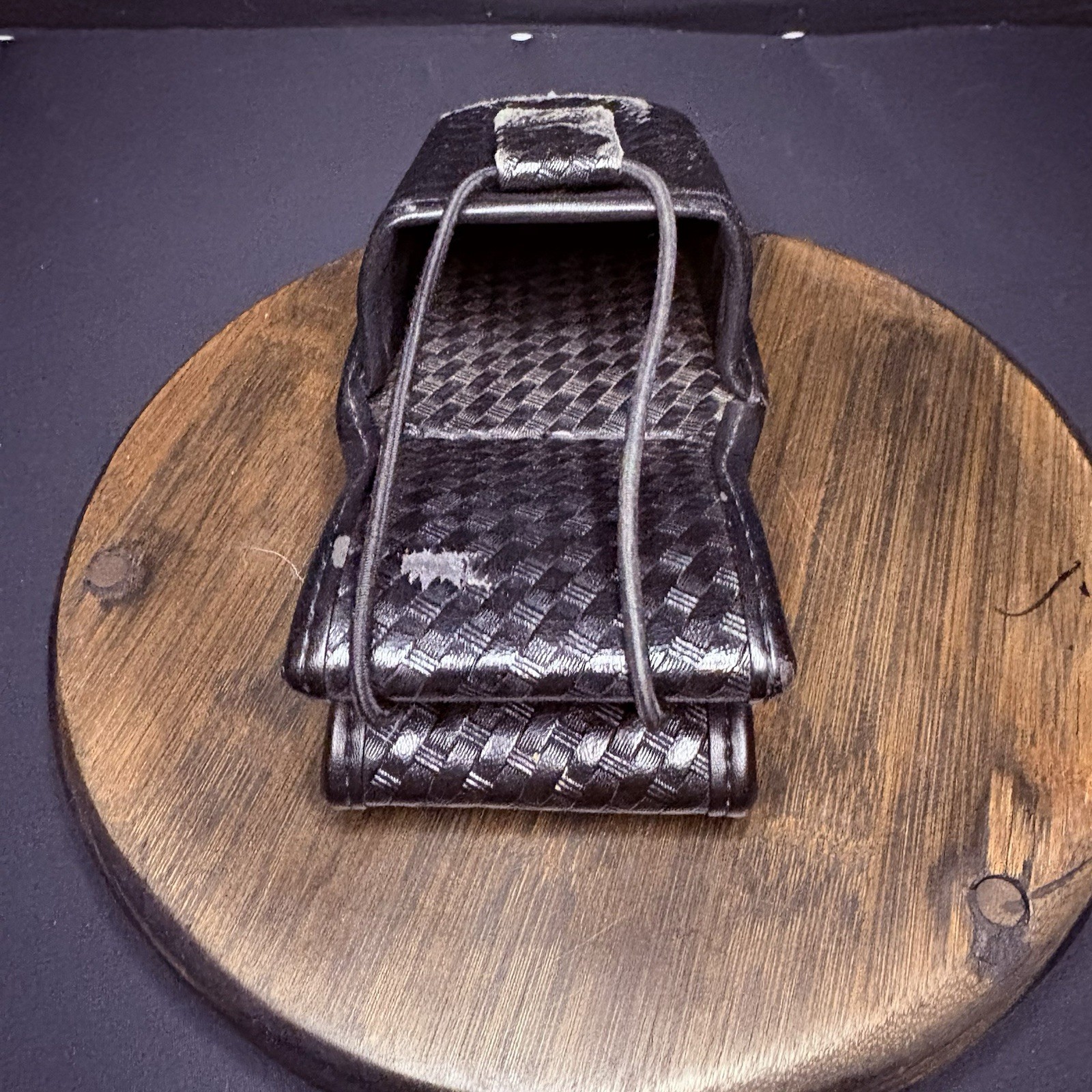 Bianchi Universal Radio Holder Swivel Back Accumold Elite Leather Basket Weave