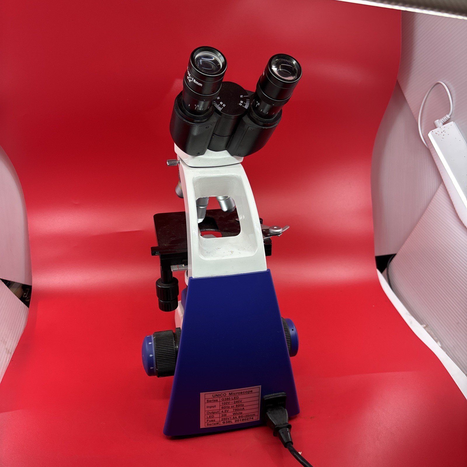 Unico G380 LED Binocular Lab Microscope 100v-240v 50/60Hz Tested Works