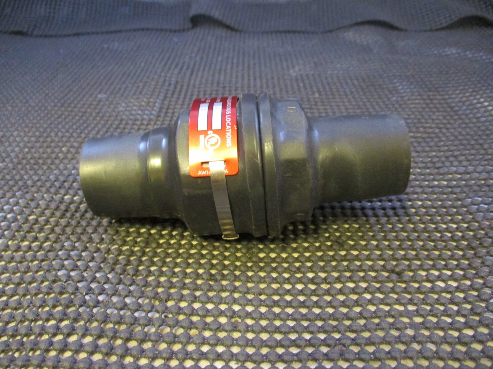 OCAL T&B UNF205-G 3/4″ PVC COATED UNION UNF ROBROY *SAME DAY SHIP